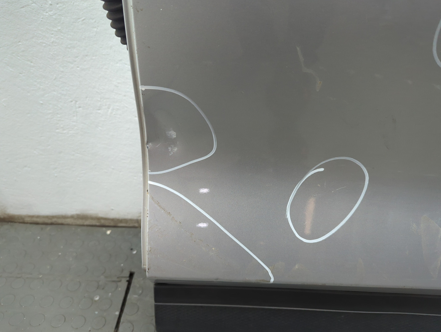 Дверь задняя левая