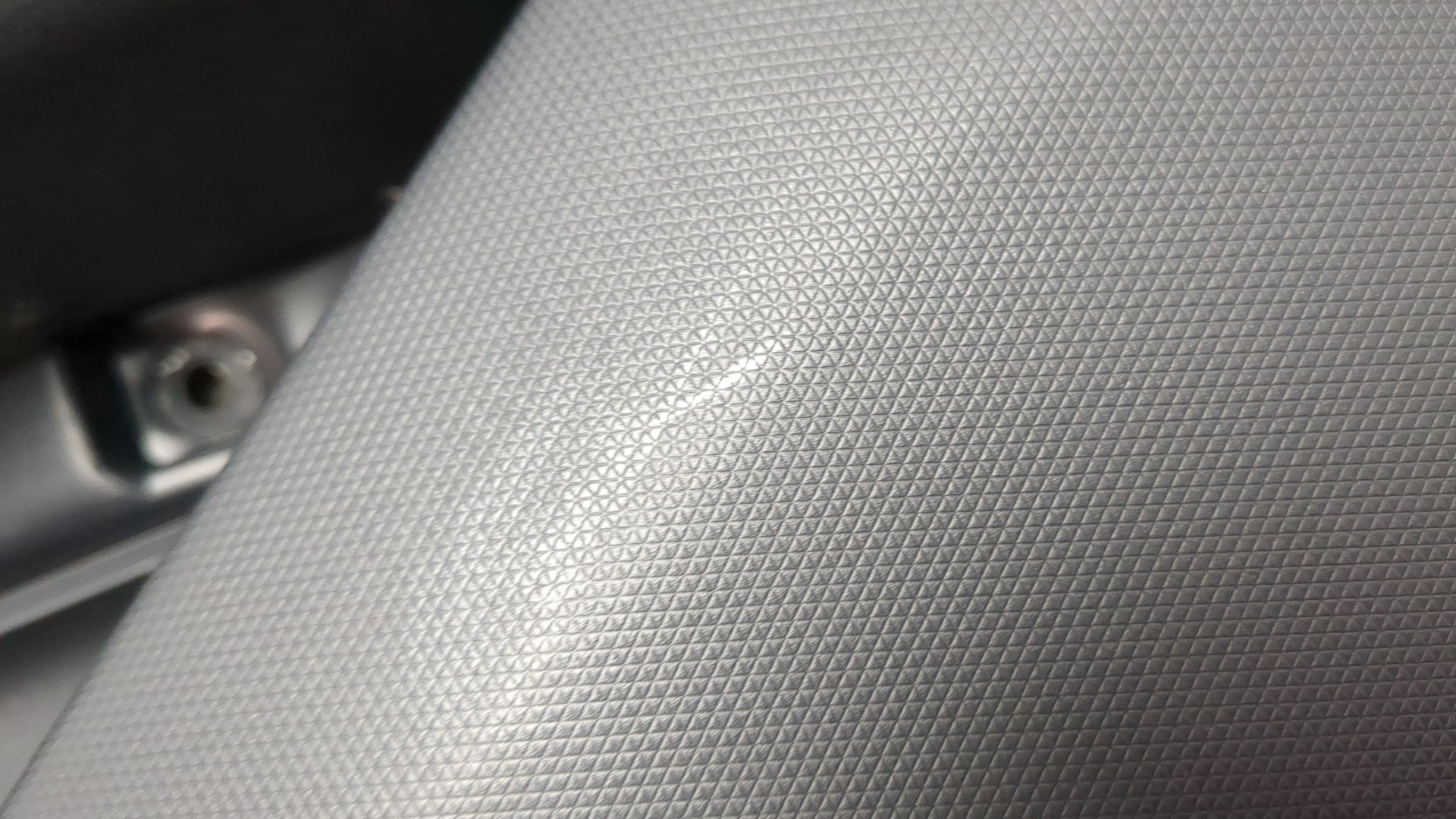 Обшивка двери передней правой