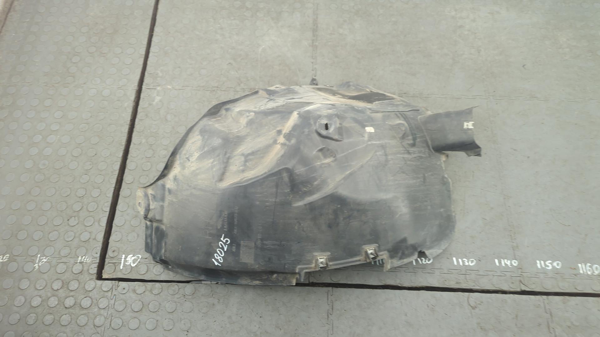 Локер передний правый