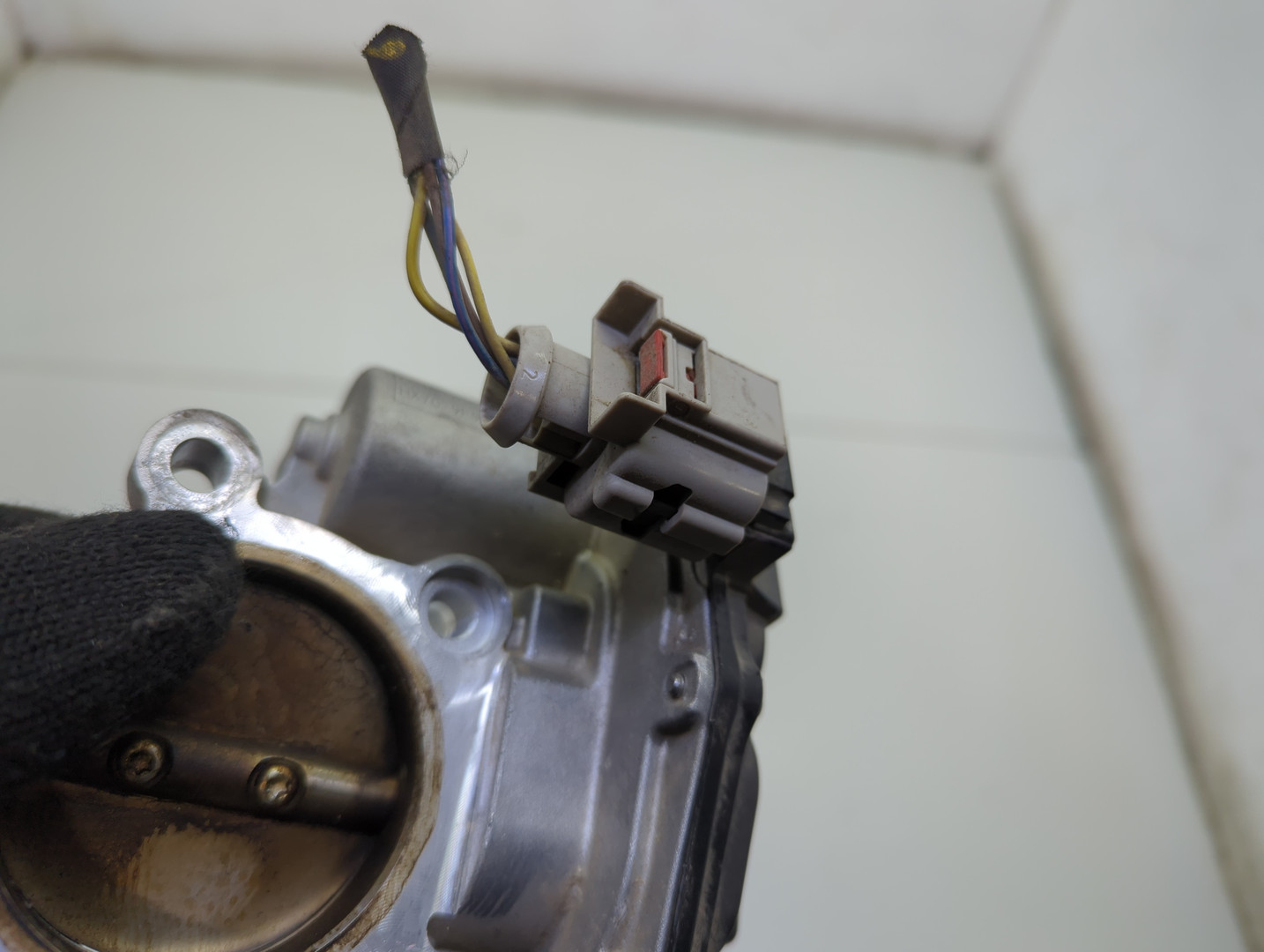 Заслонка дроссельная электрическая