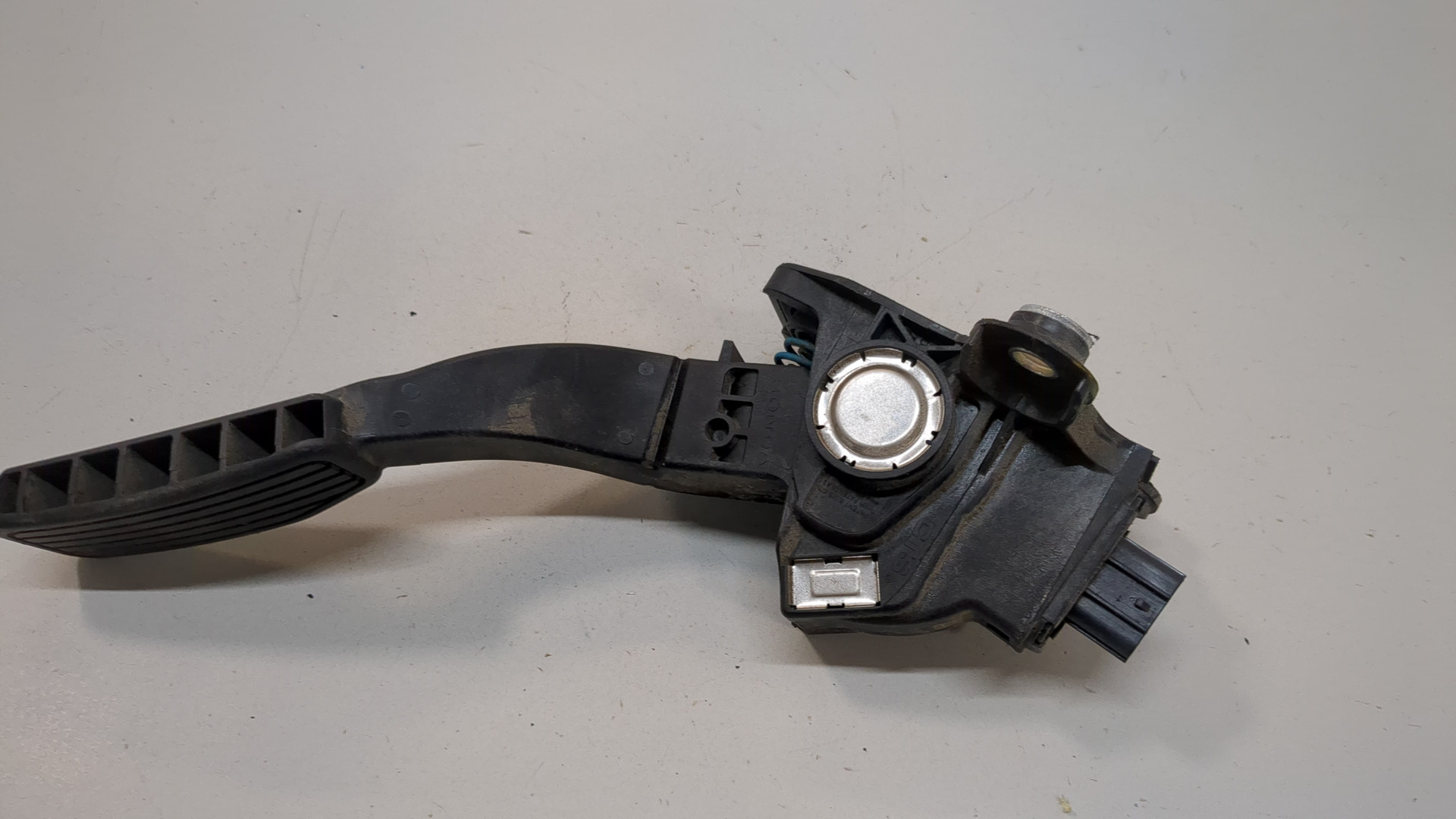 Педаль газа