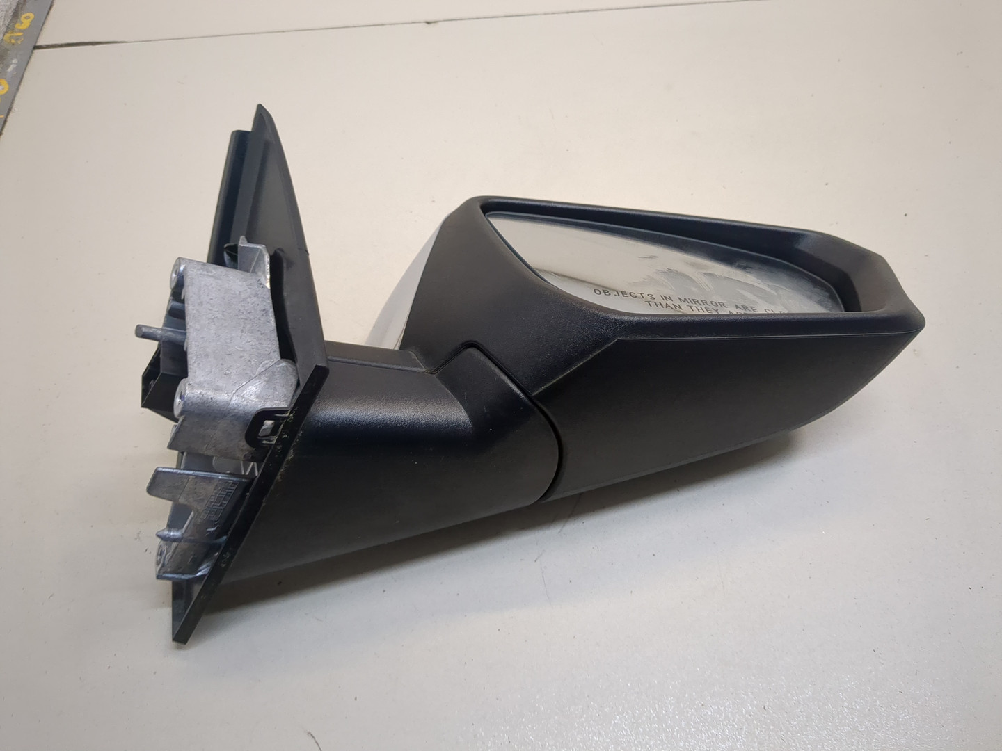 Зеркало правое электрическое