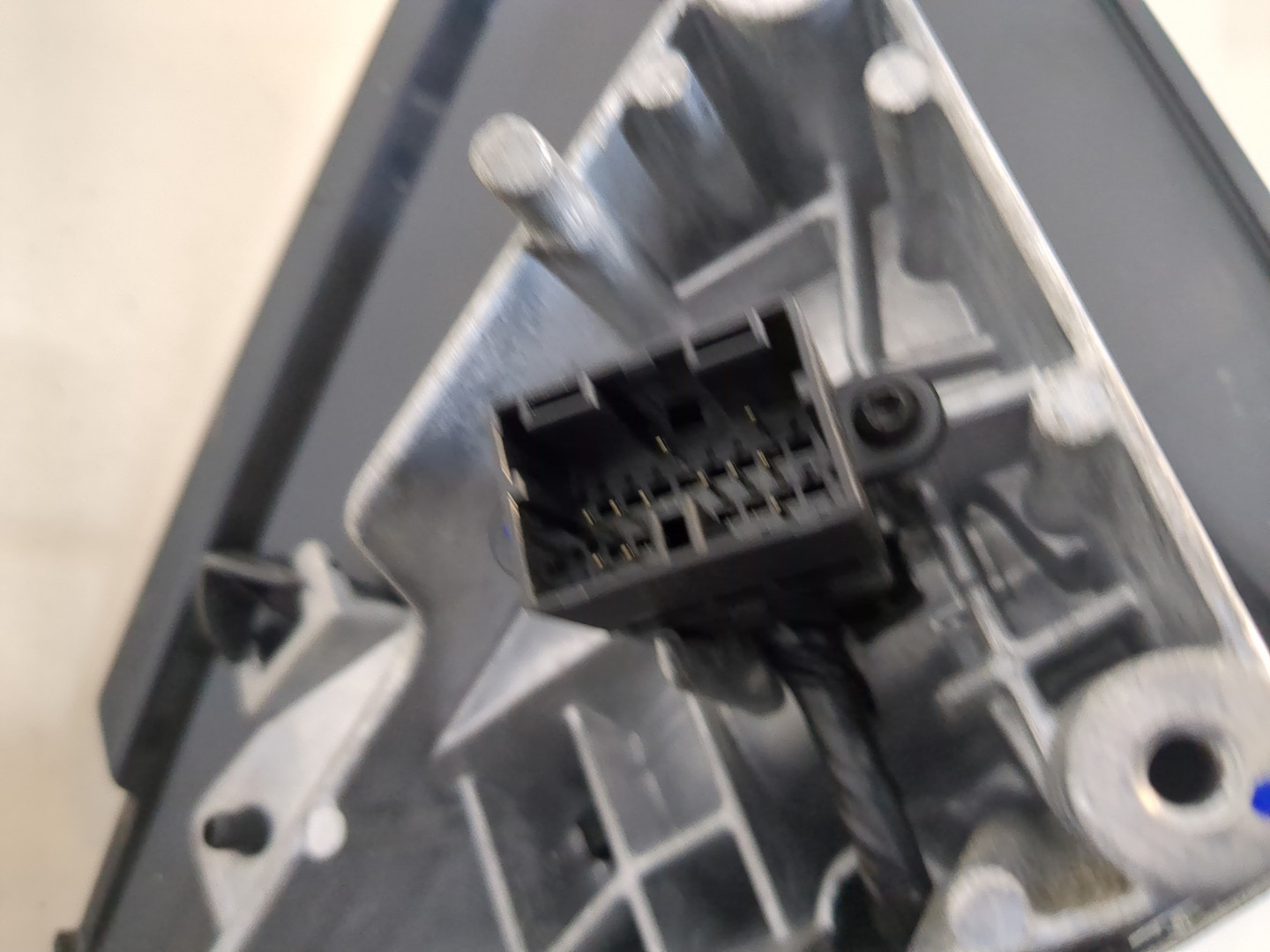 Зеркало правое электрическое