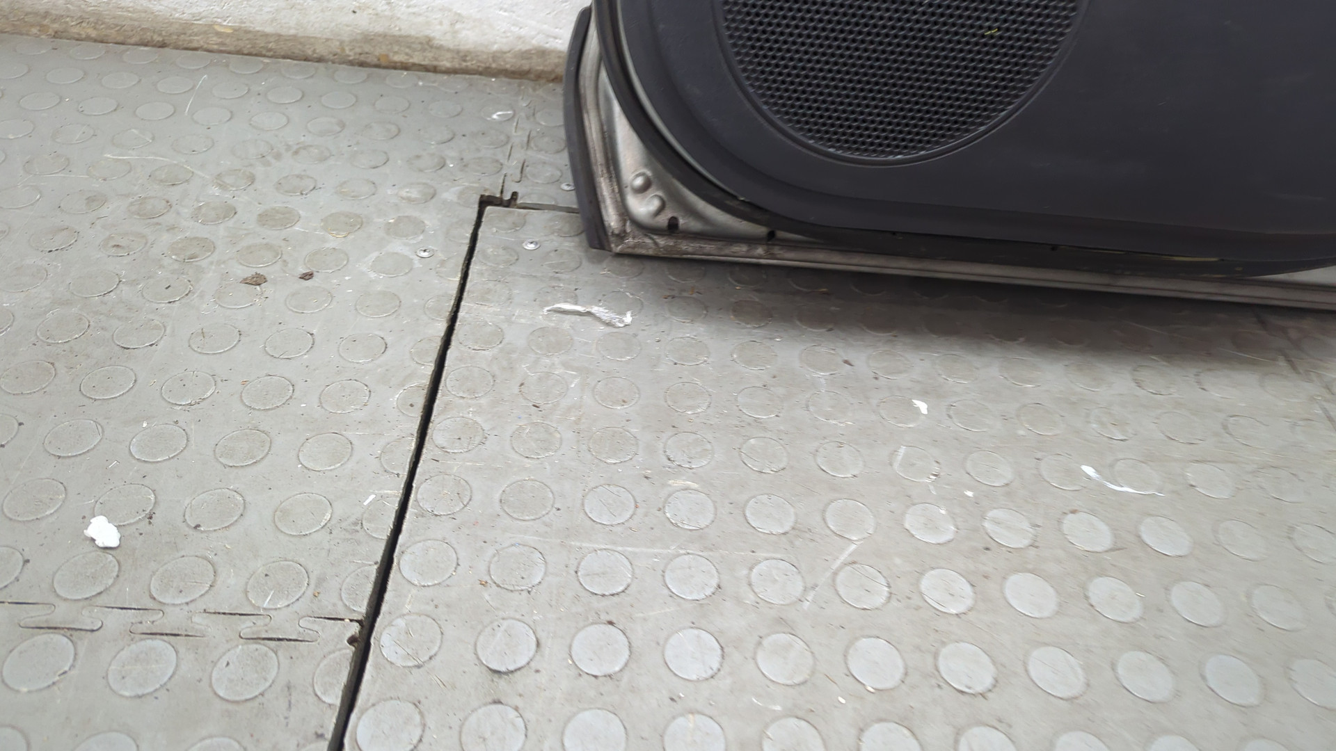 Дверь задняя правая