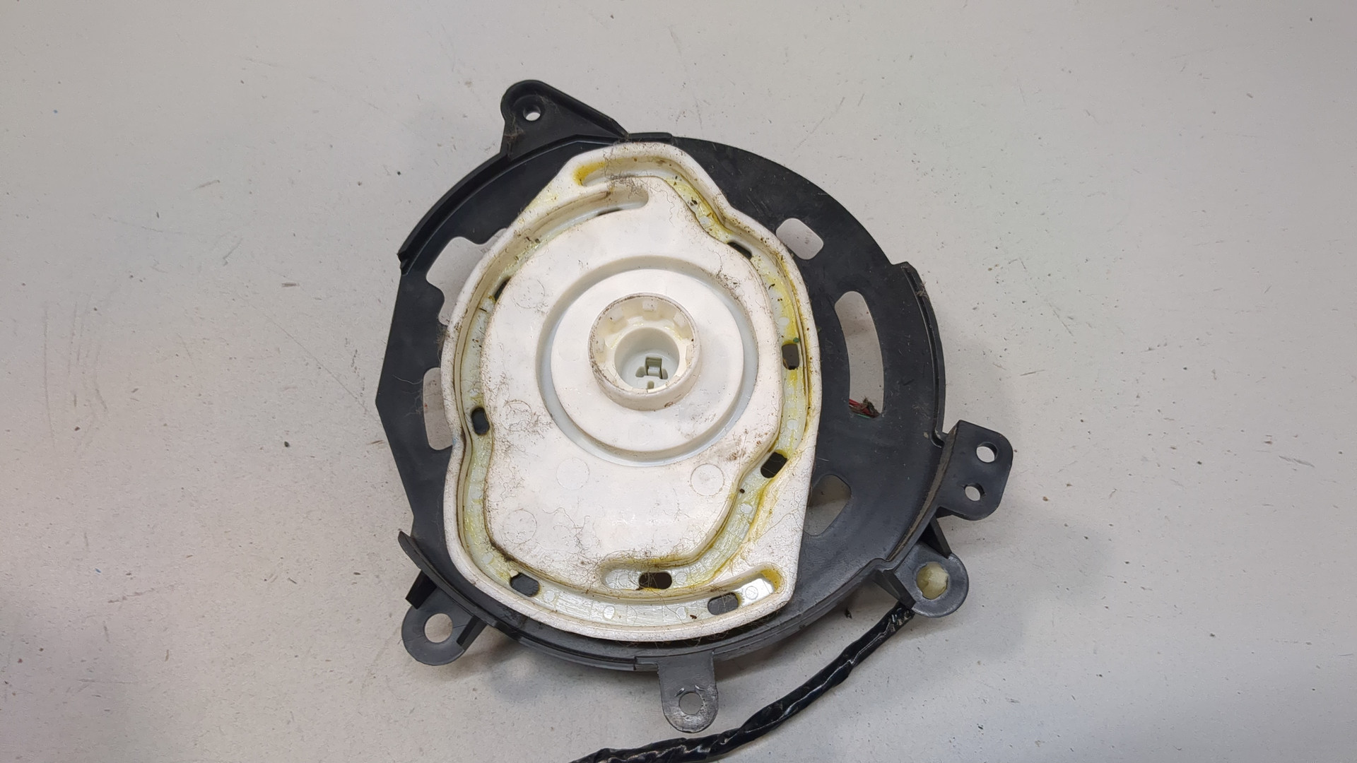 Моторчик заслонки печки