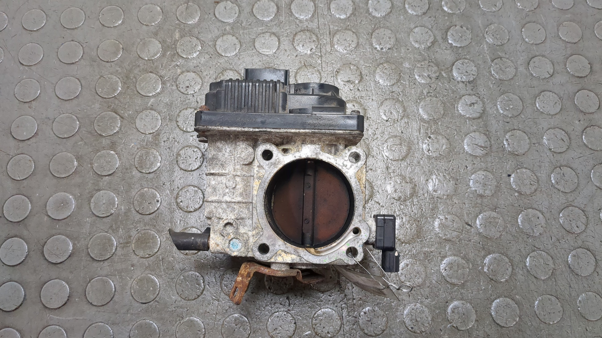 Заслонка дроссельная электрическая