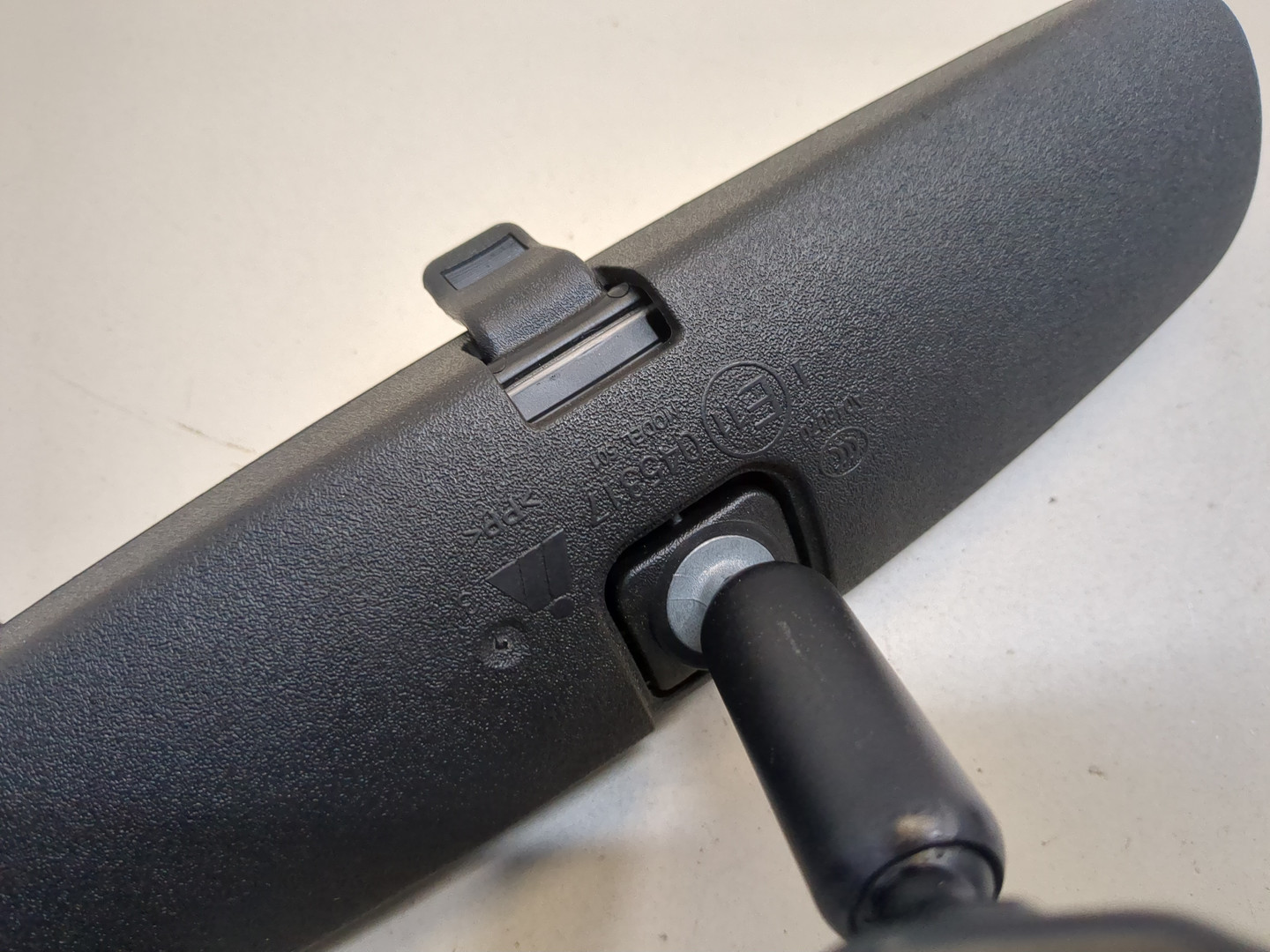 Зеркало заднего вида