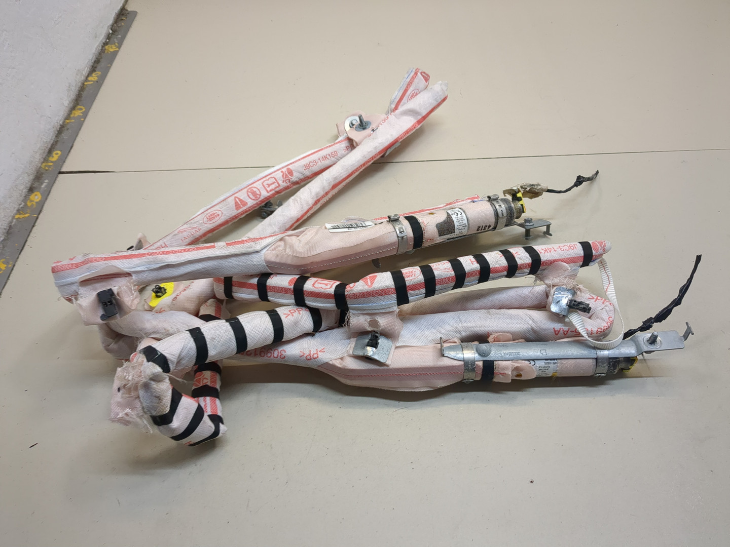 Подушка безопасности боковая (шторка)