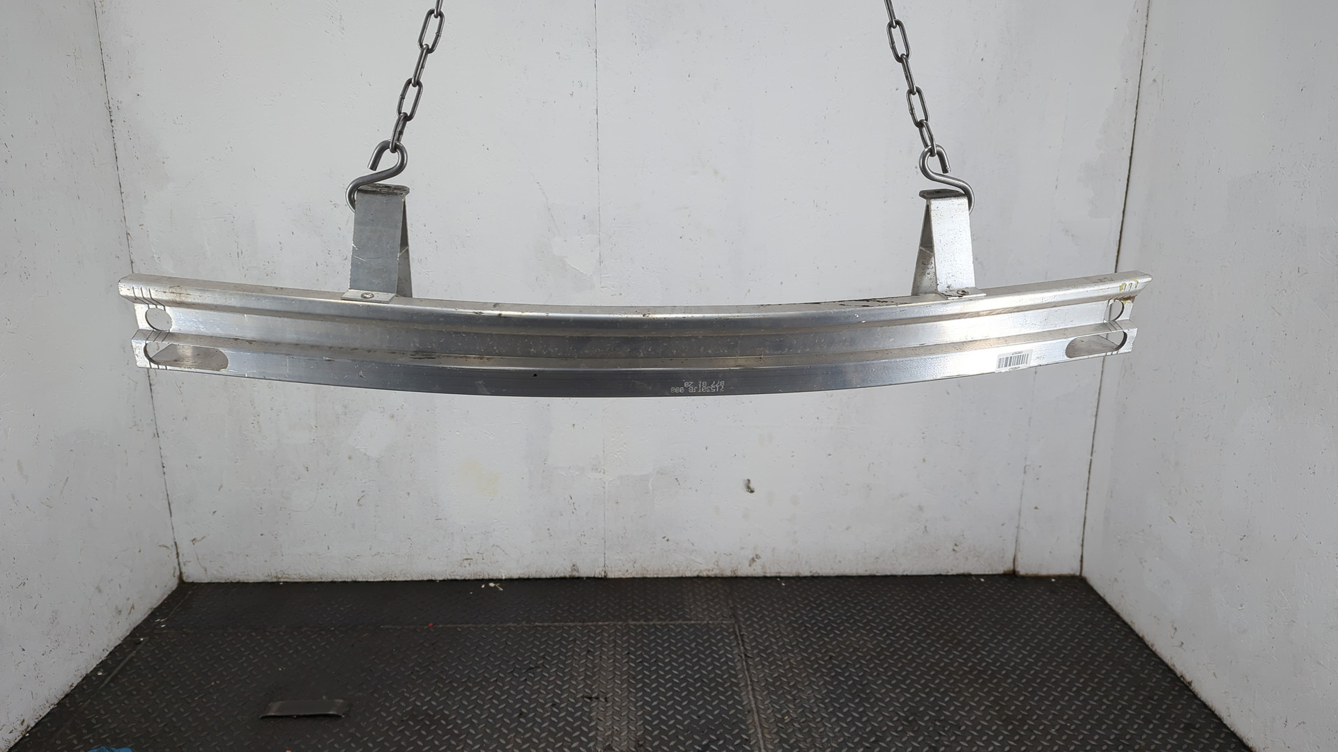 Усилитель заднего бампера