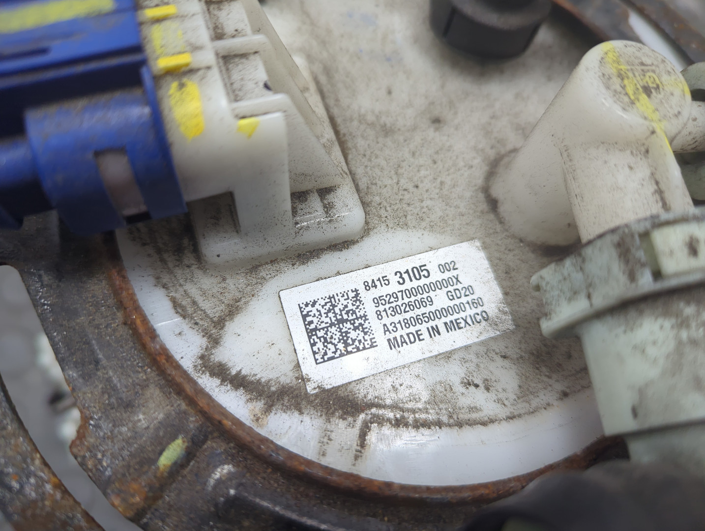 Насос топливный электрический