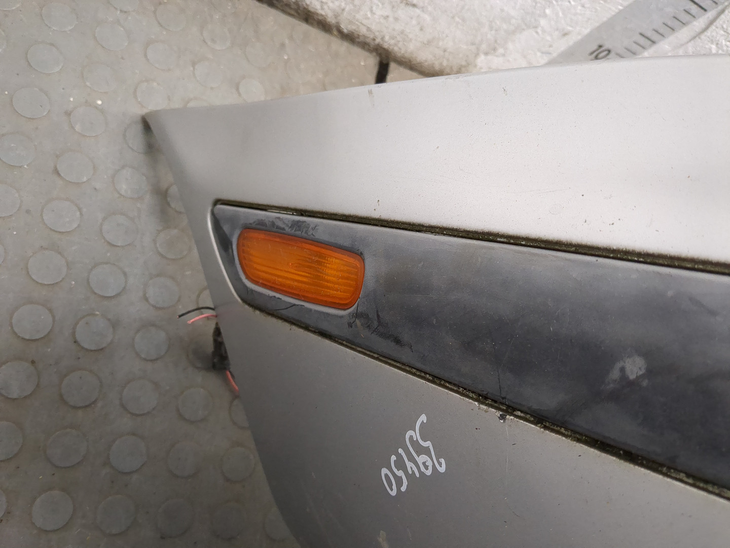 Бампер задний