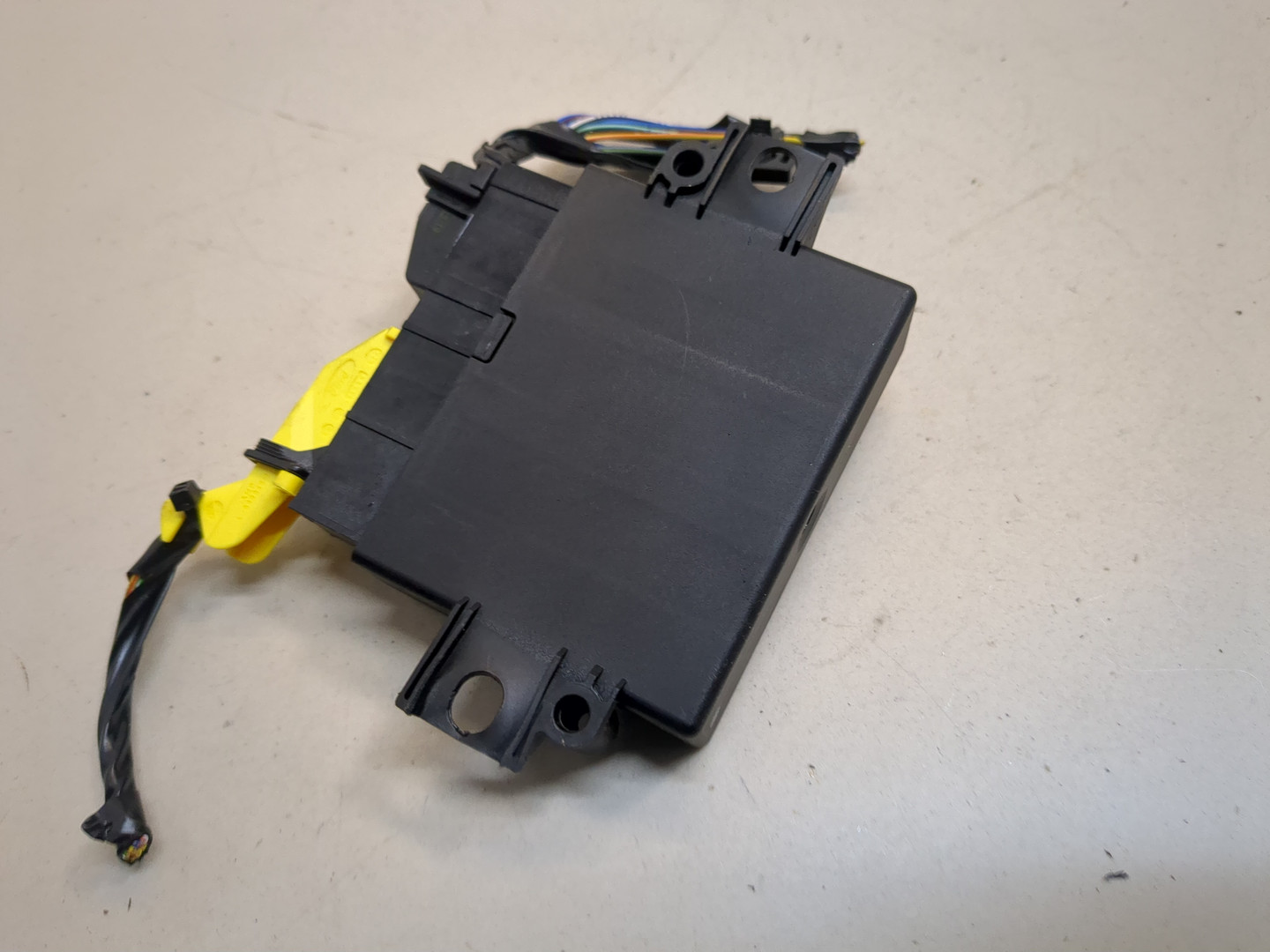 Блок управления парктрониками