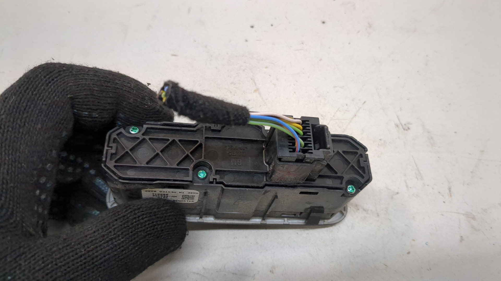 Переключатель света фар