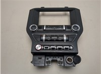 KR3T18E245EB Панель управления магнитолой Ford Mustang 2017-2023 20877570 #1