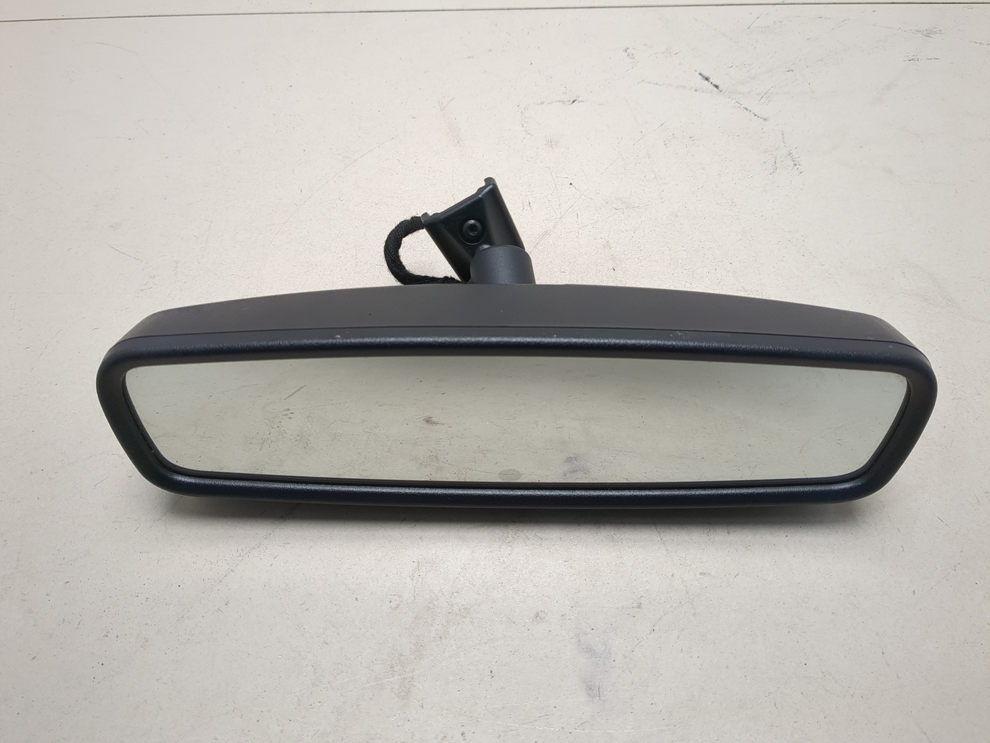 Зеркало заднего вида