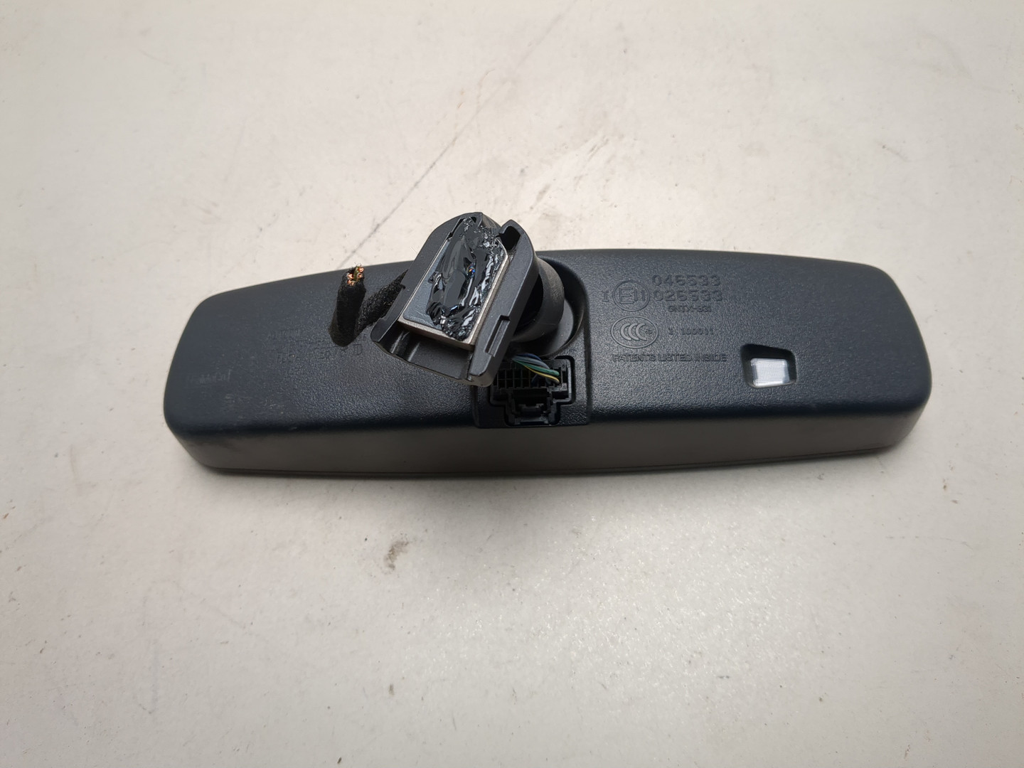 Зеркало заднего вида