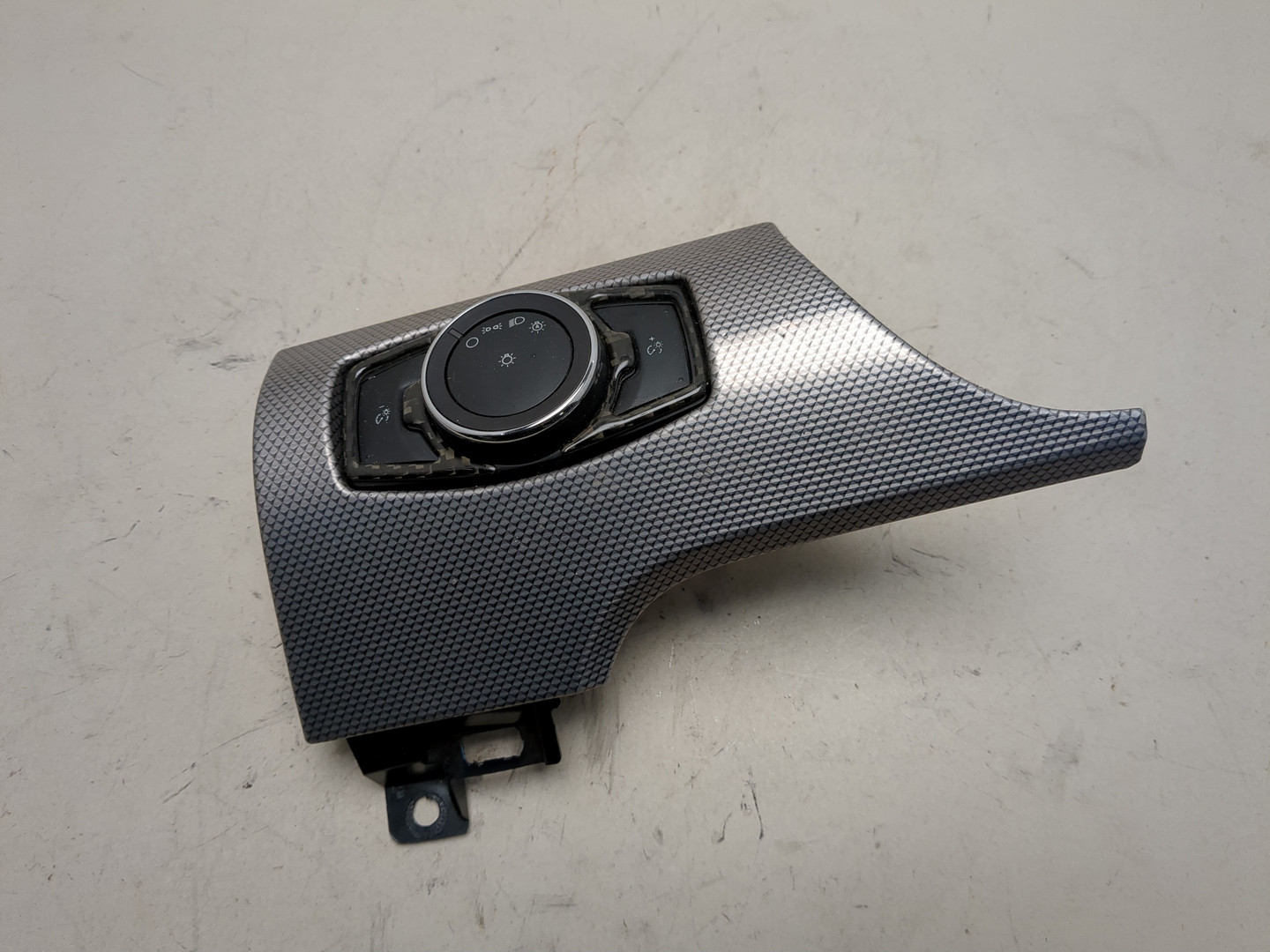 Переключатель света фар