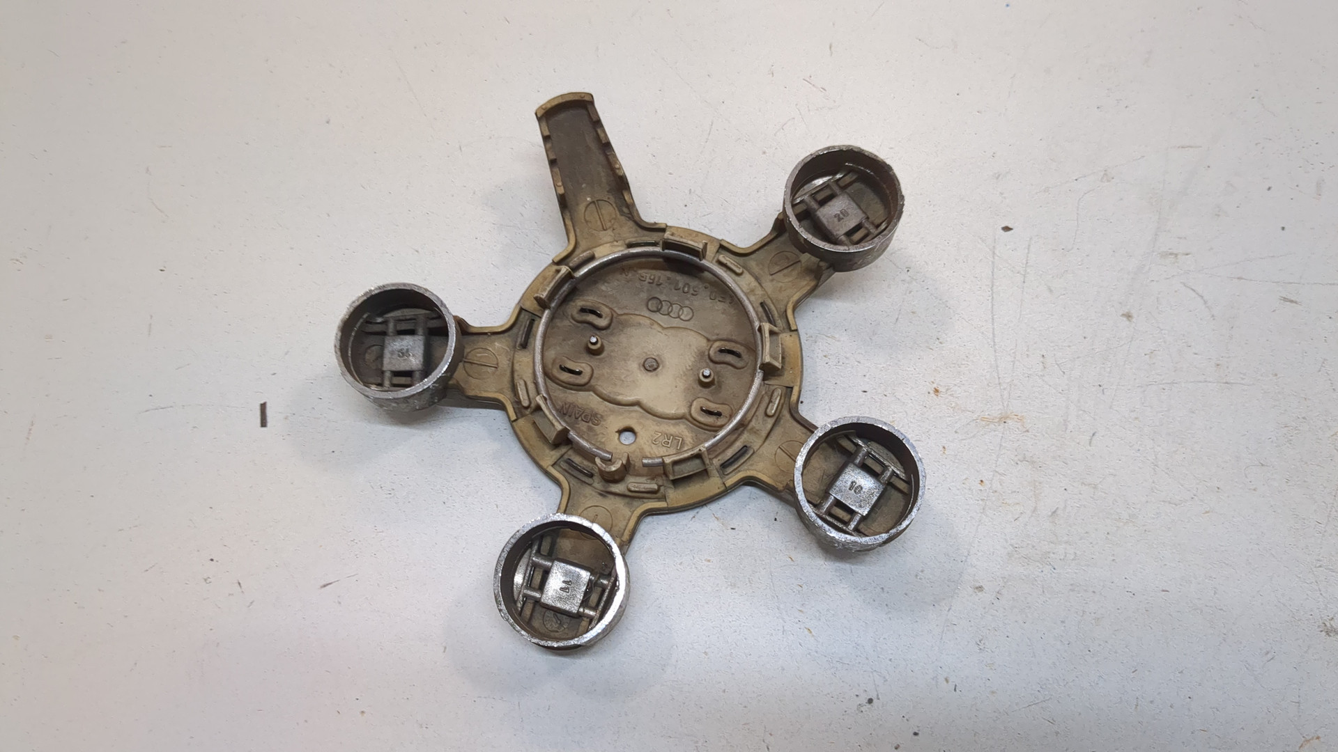 Колпак декоративный