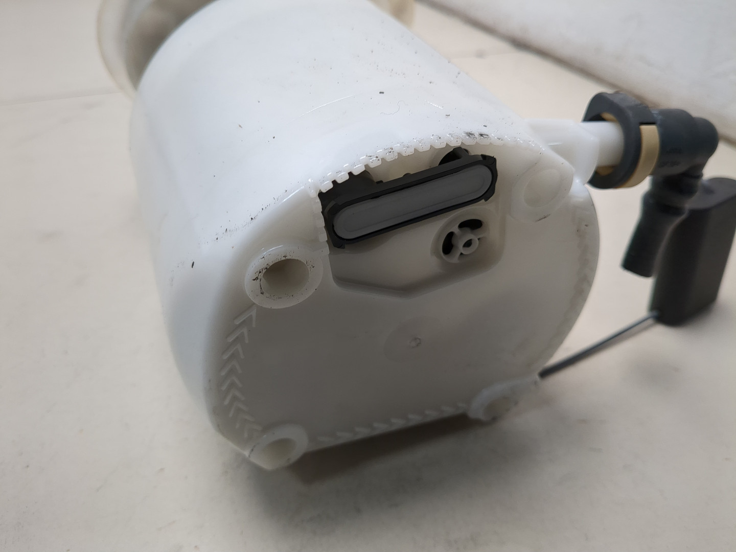 Насос топливный электрический