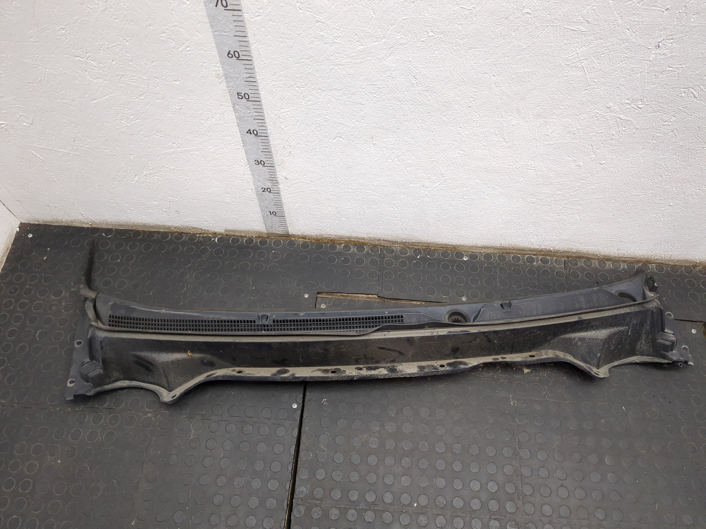 Решетка стеклоочистителей (Жабо)