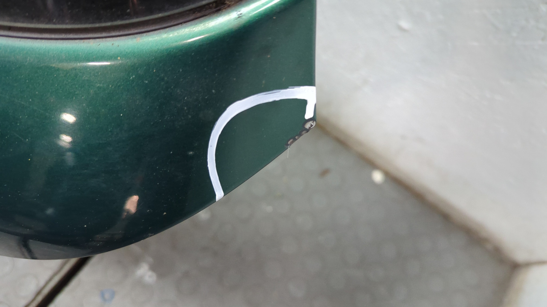 Дверь багажника