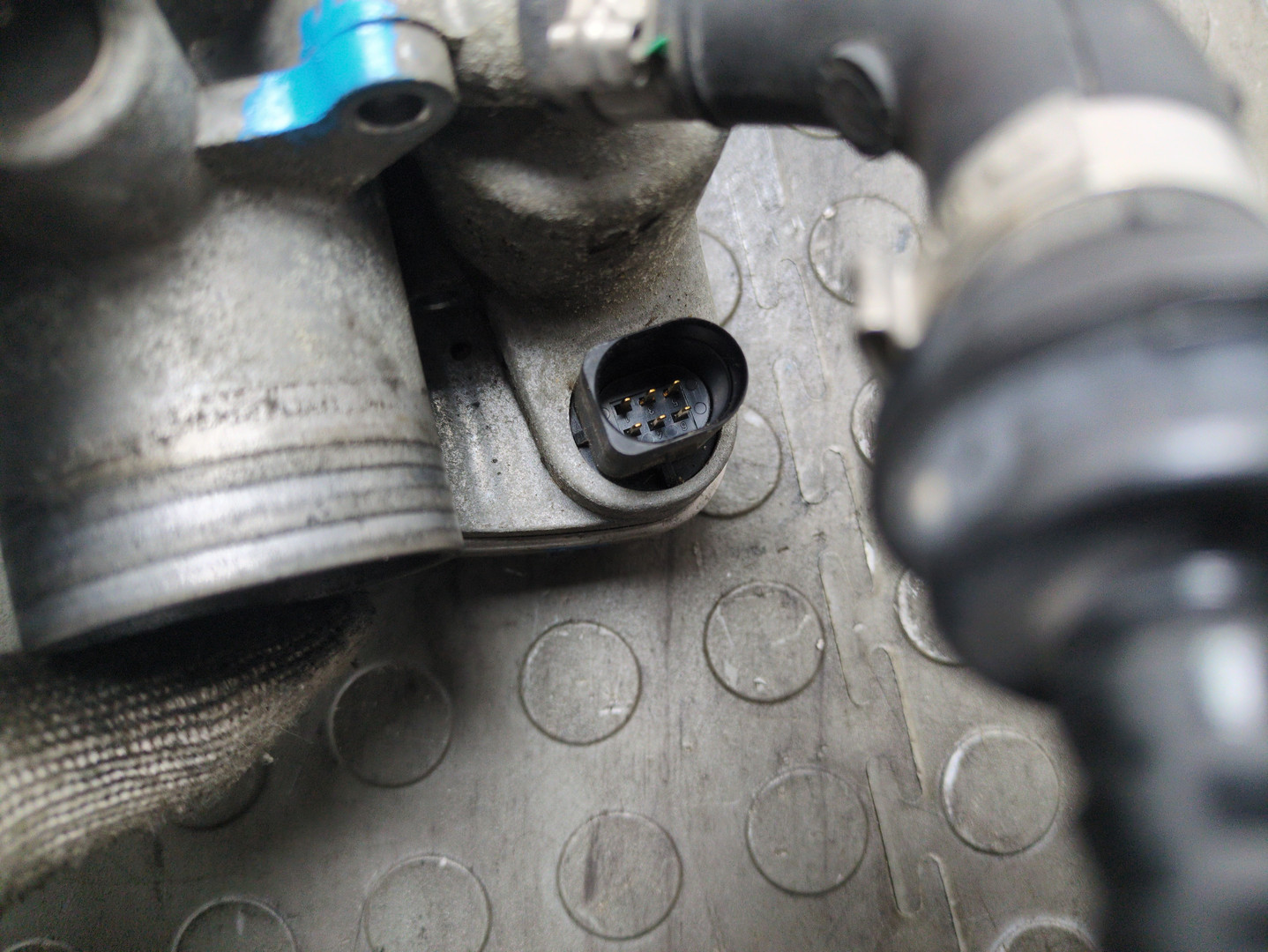 Заслонка дроссельная электрическая