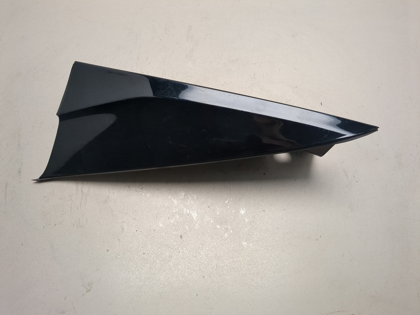 Накладка заднего крыла левого