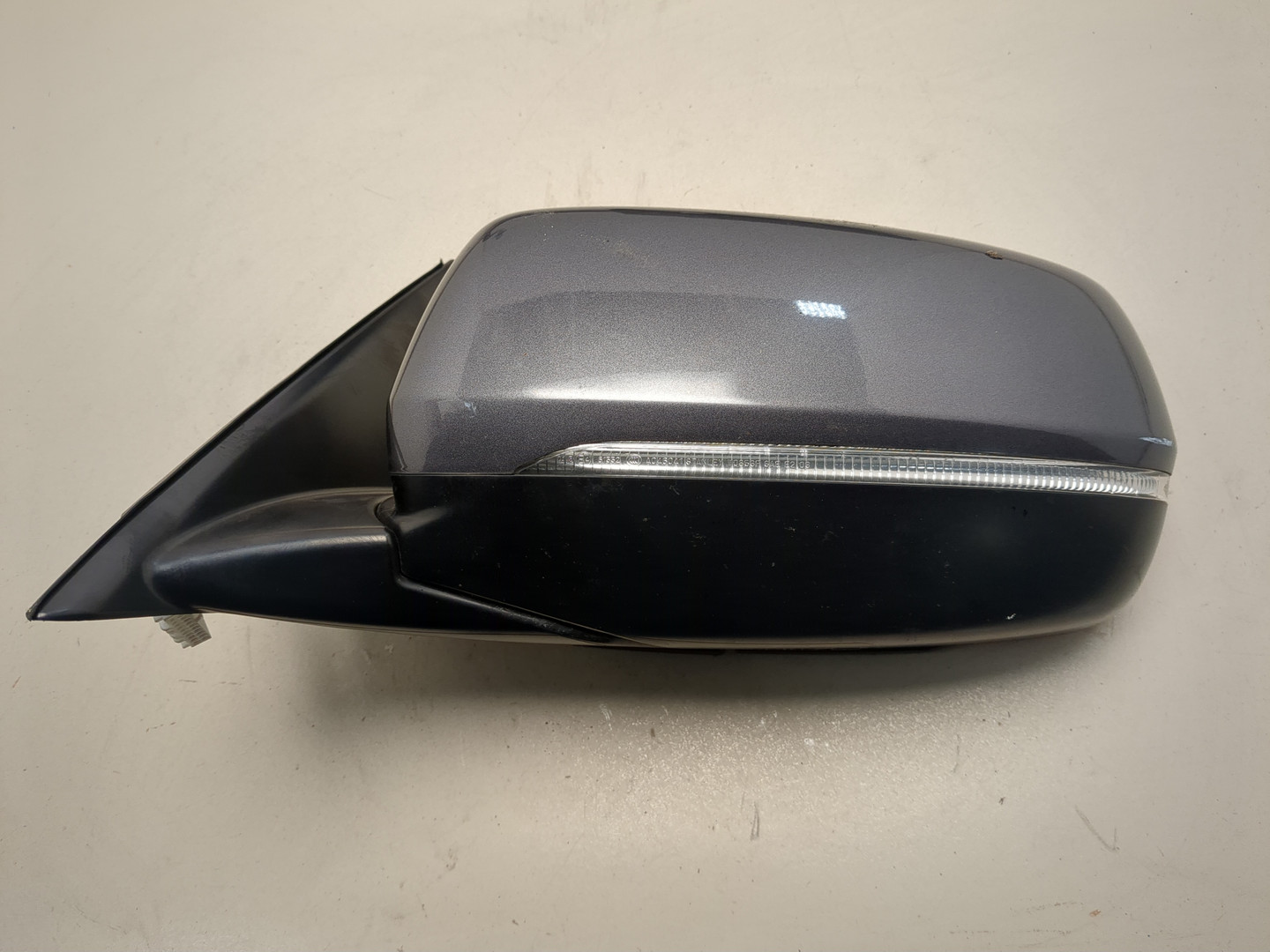 Зеркало левое электрическое