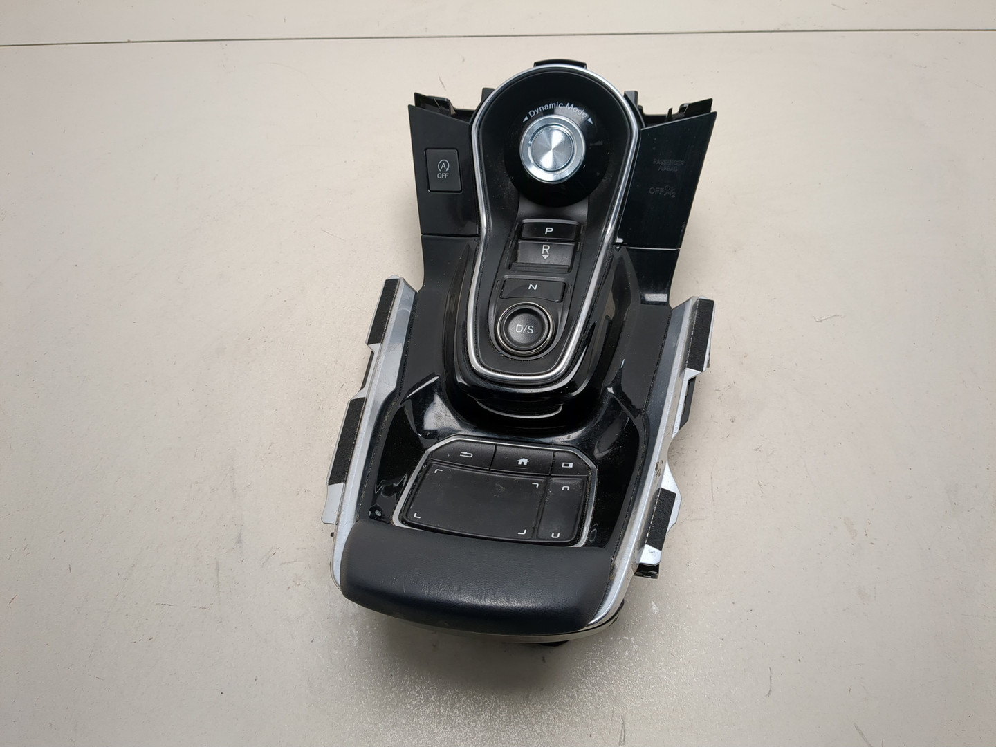 Кулиса МКПП / АКПП