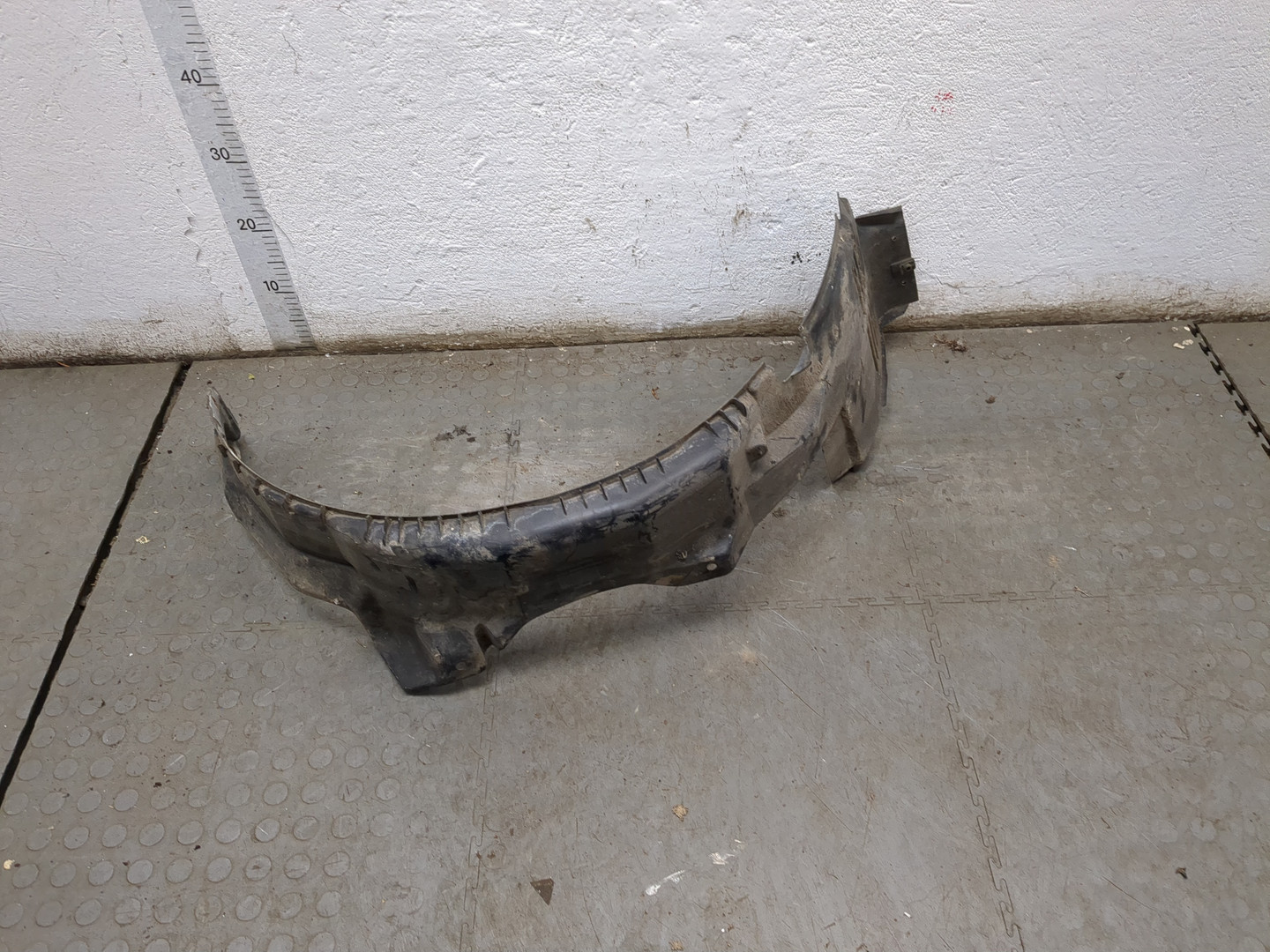 Локер передний левый