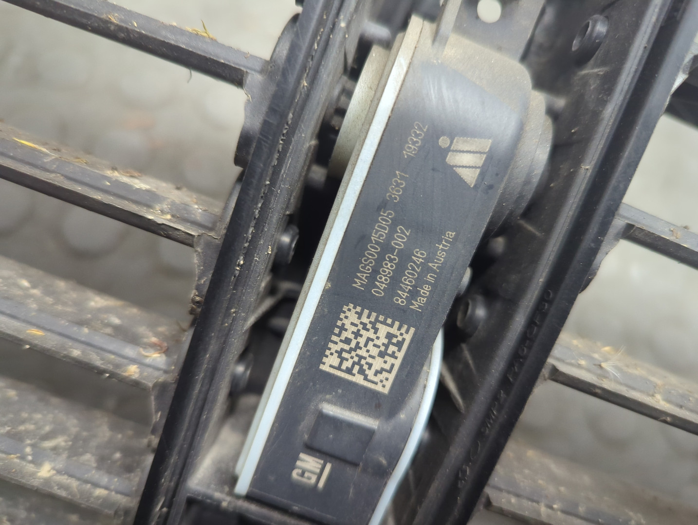 Жалюзи (воздуховод) бампера переднего