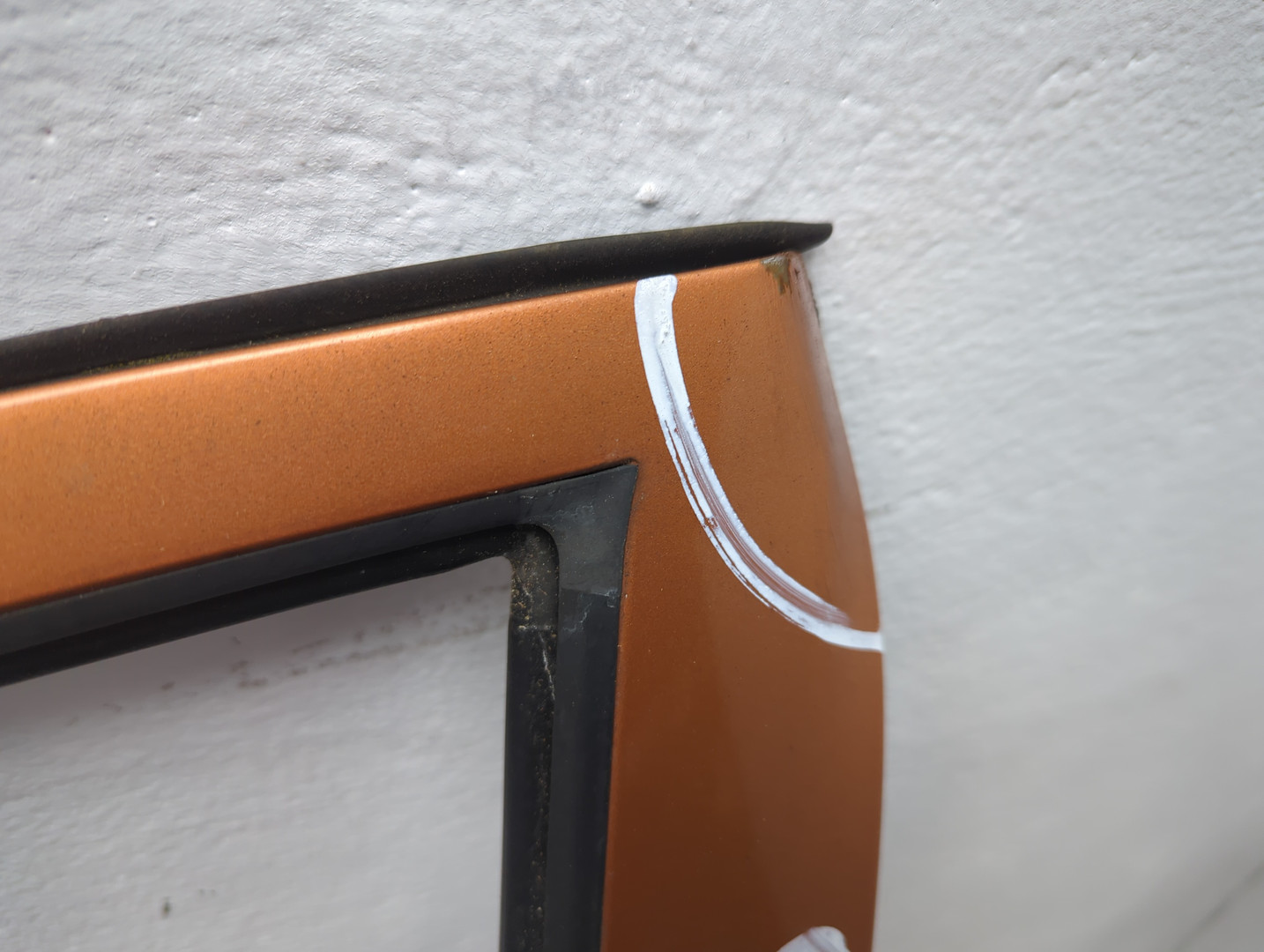 Дверь передняя левая