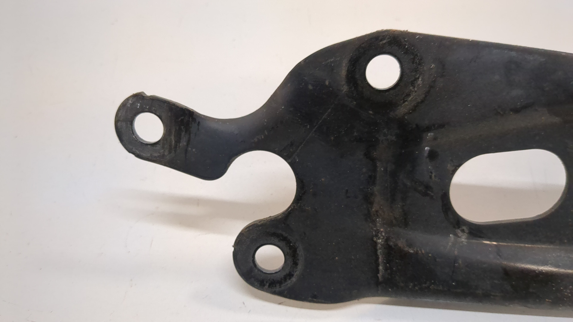 Рычаг задний правый