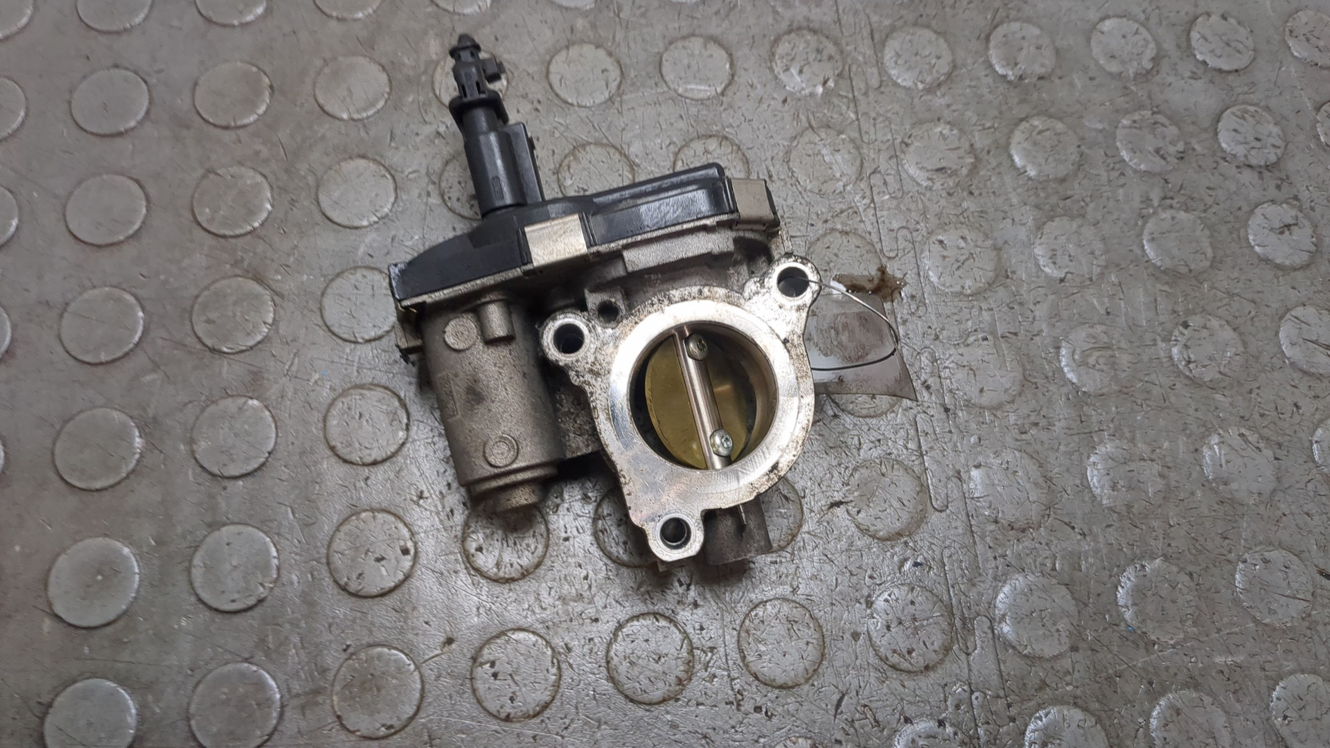 Заслонка дроссельная электрическая