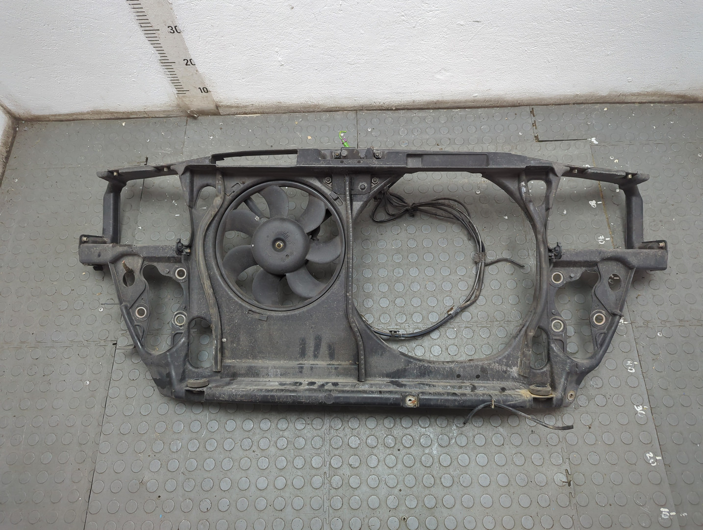 Панель передняя (телевизор)