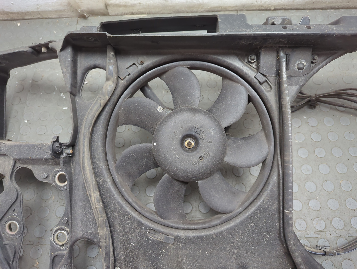 Панель передняя (телевизор)