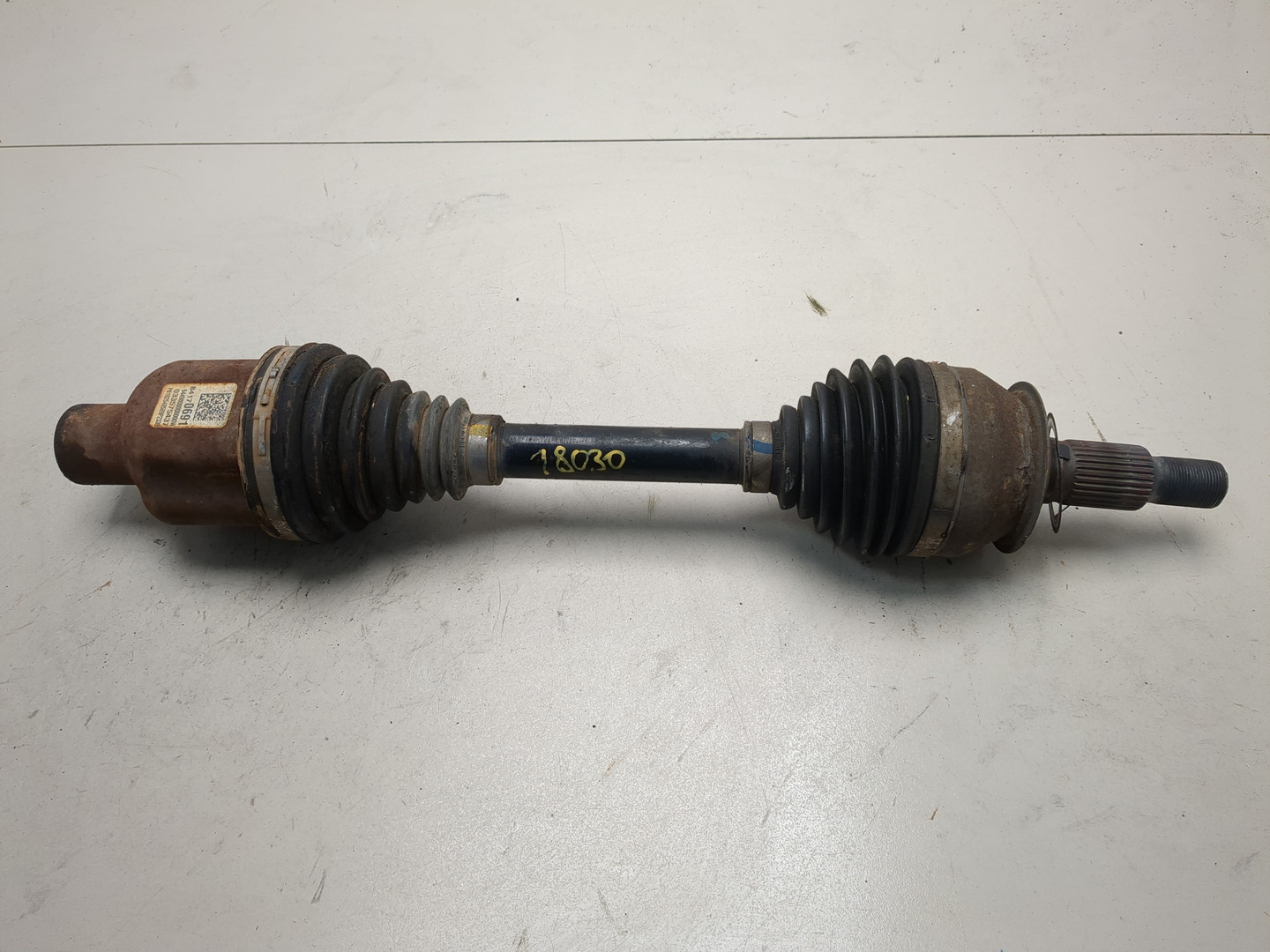 Полуось передняя правая