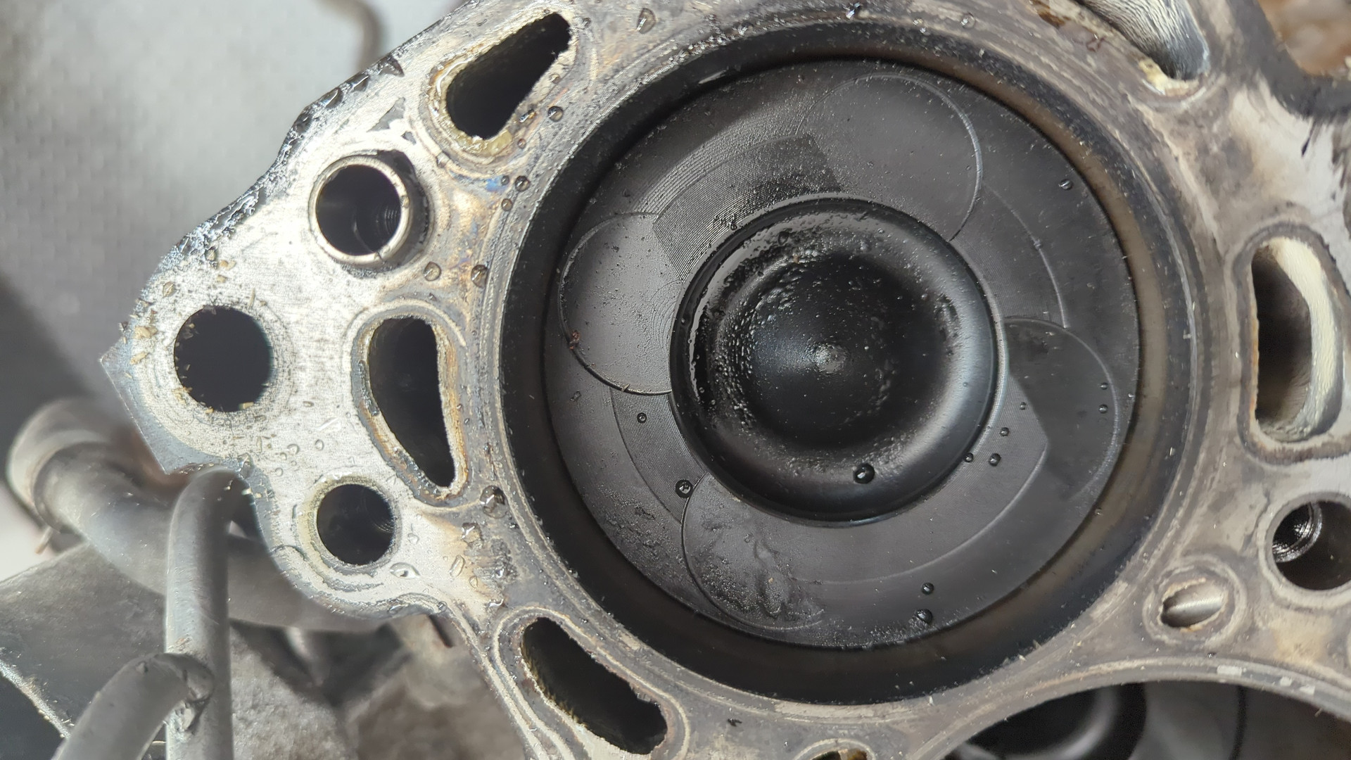 Блок двигателя