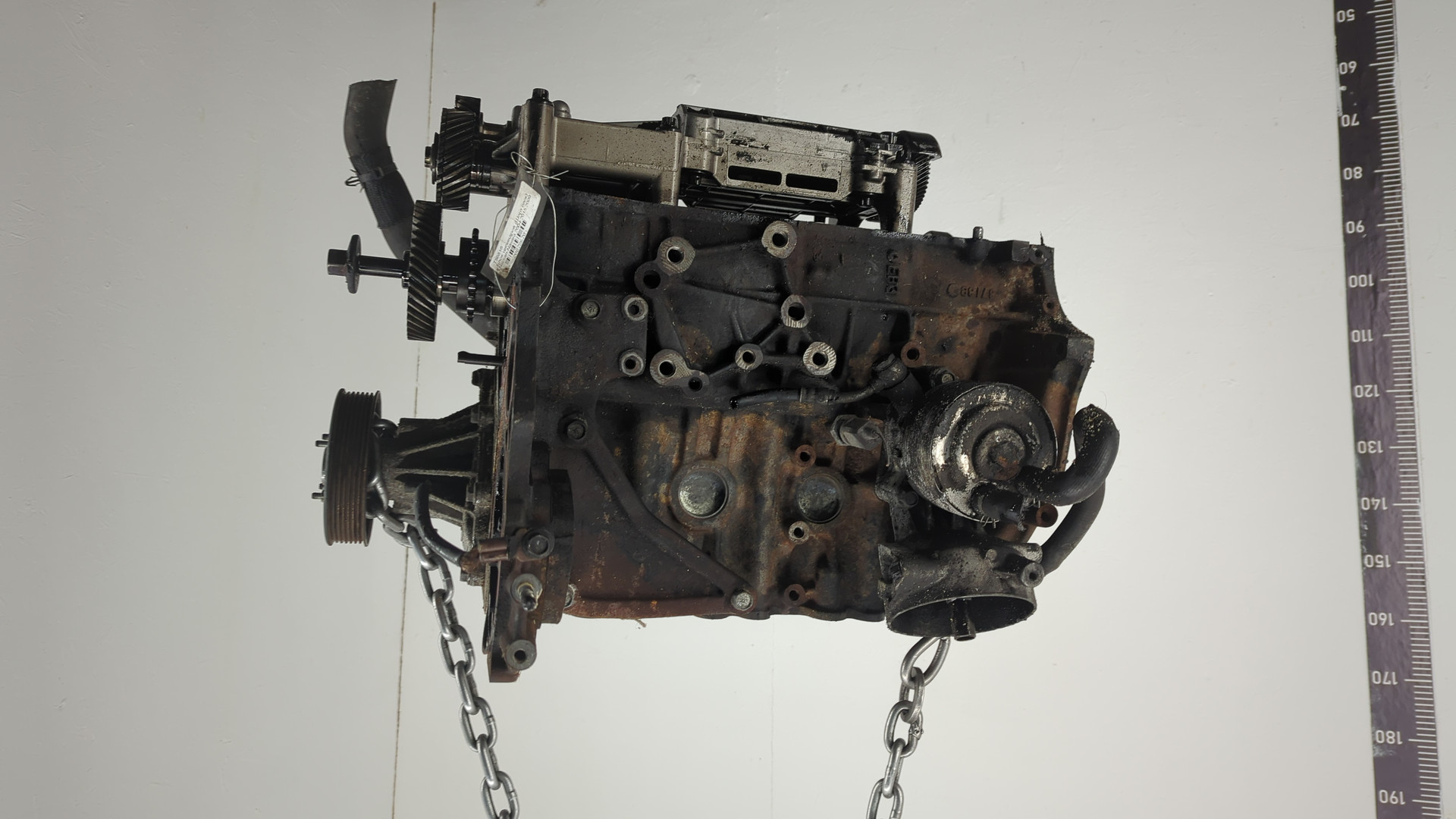 Блок двигателя