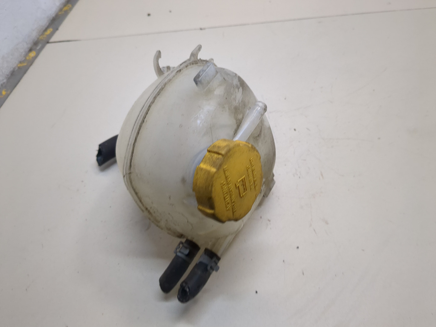 Бачок расширительный