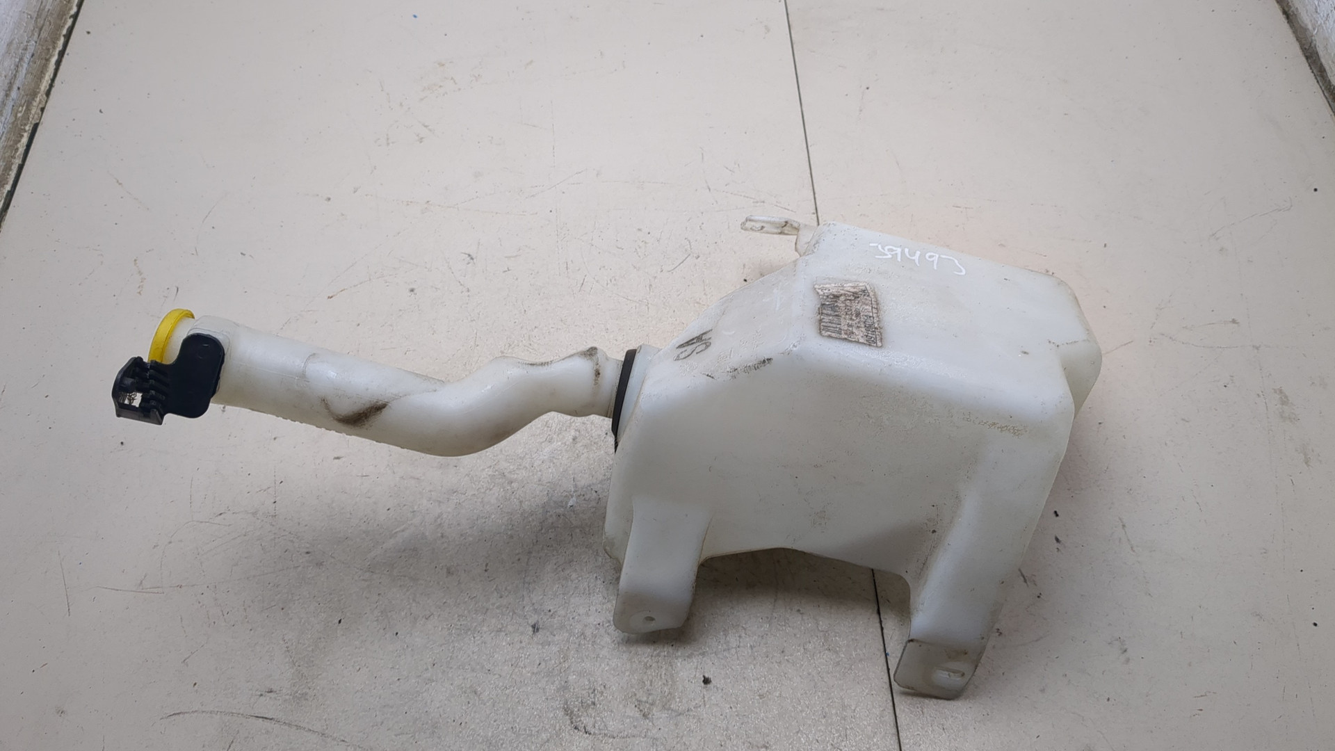 Бачок омывателя лобового стекла