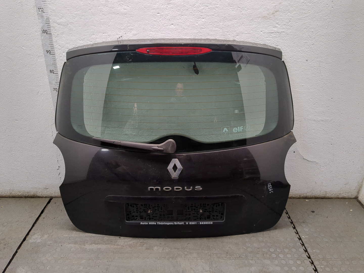 Дверь багажника