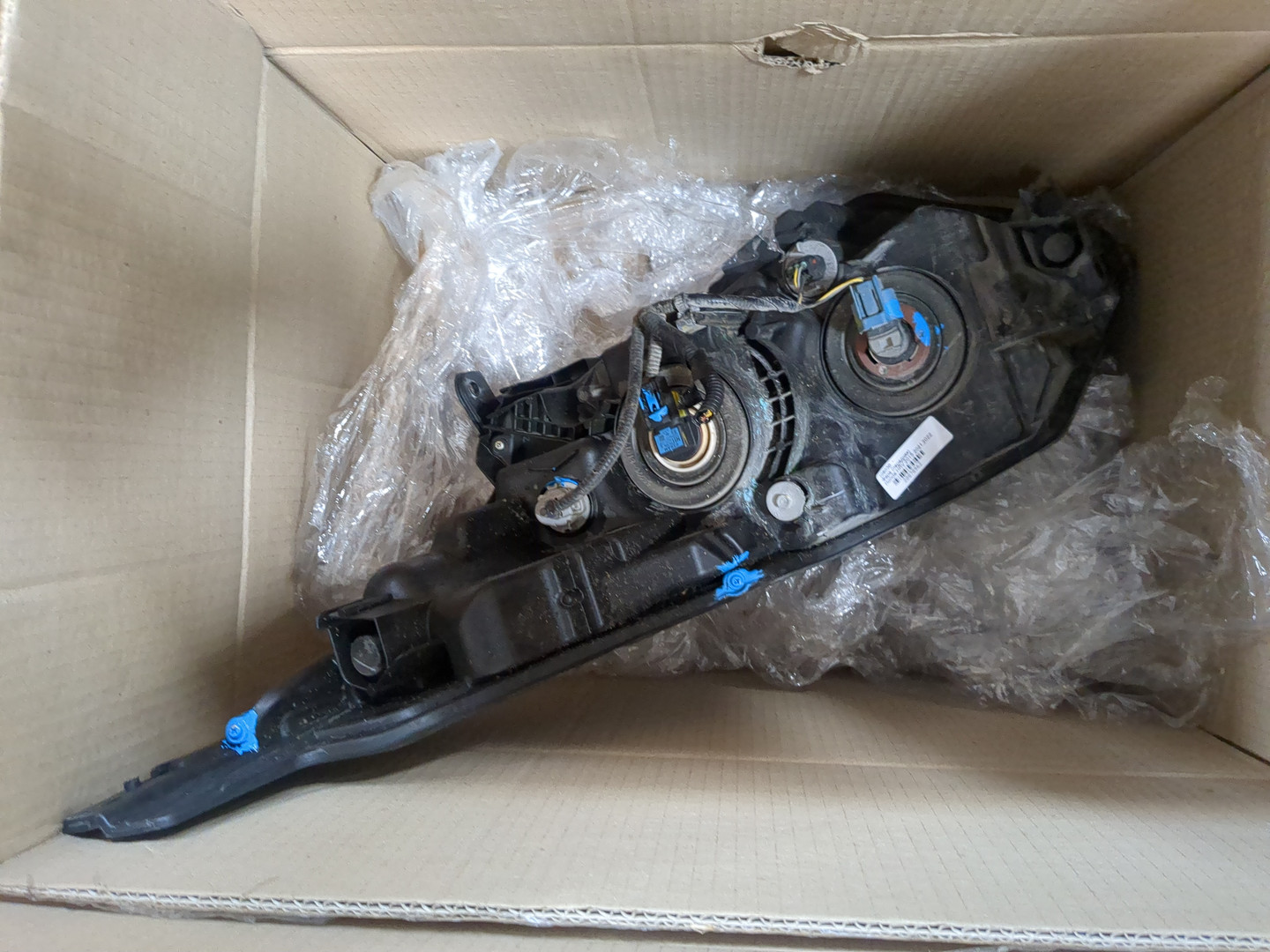 Фара правая