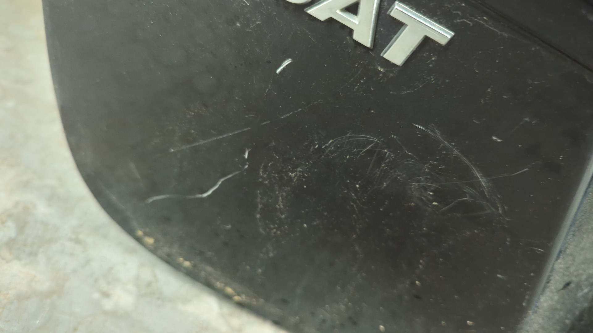 Дверь багажника