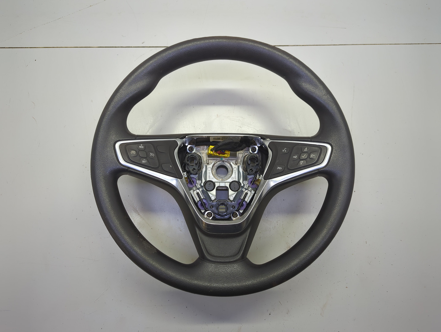 Рулевое колесо (руль)