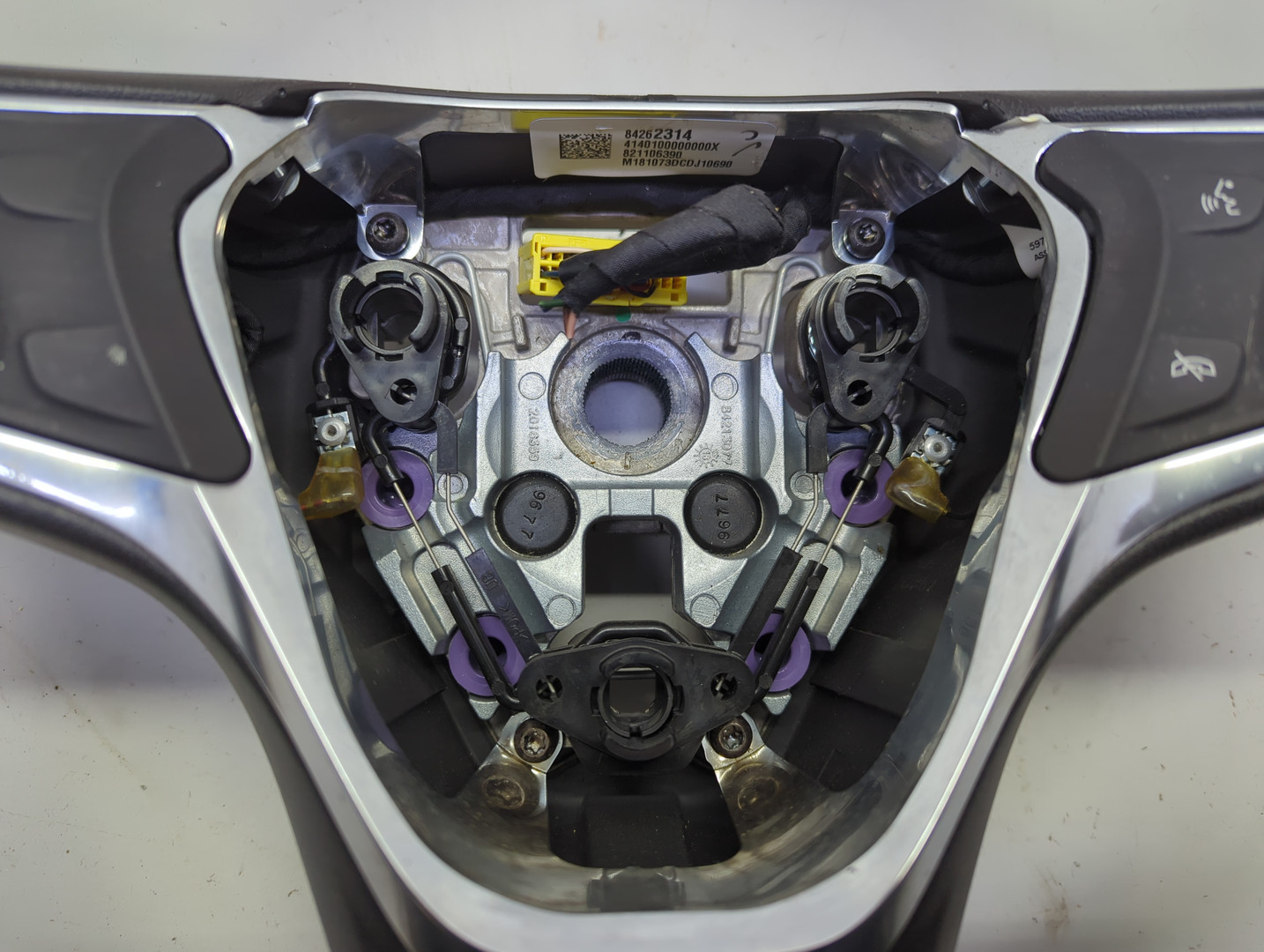 Рулевое колесо (руль)