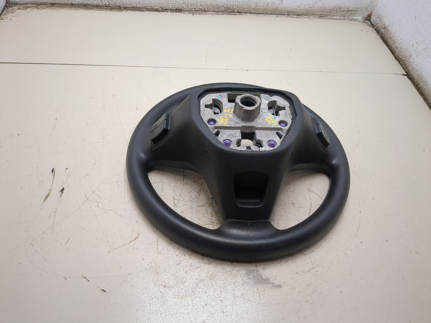 Рулевое колесо (руль)