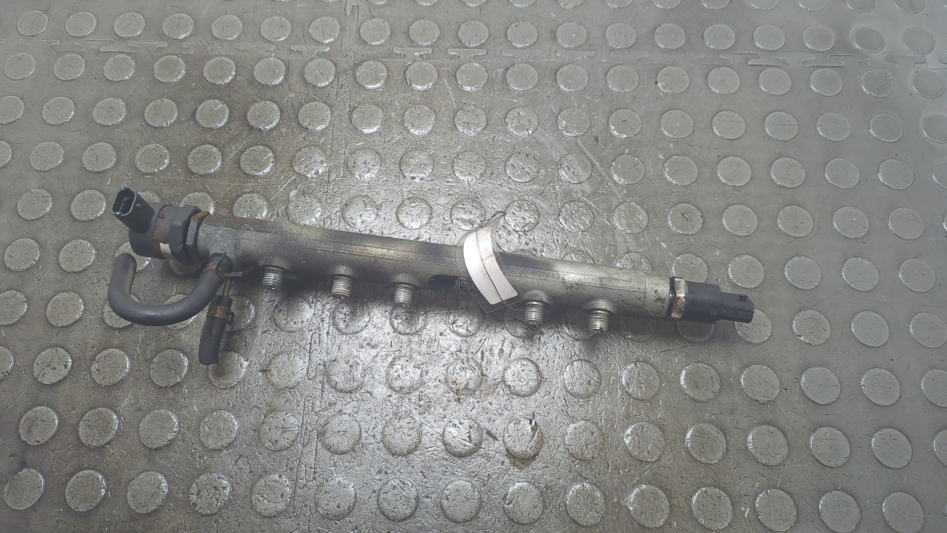 Рейка топливная (рампа)