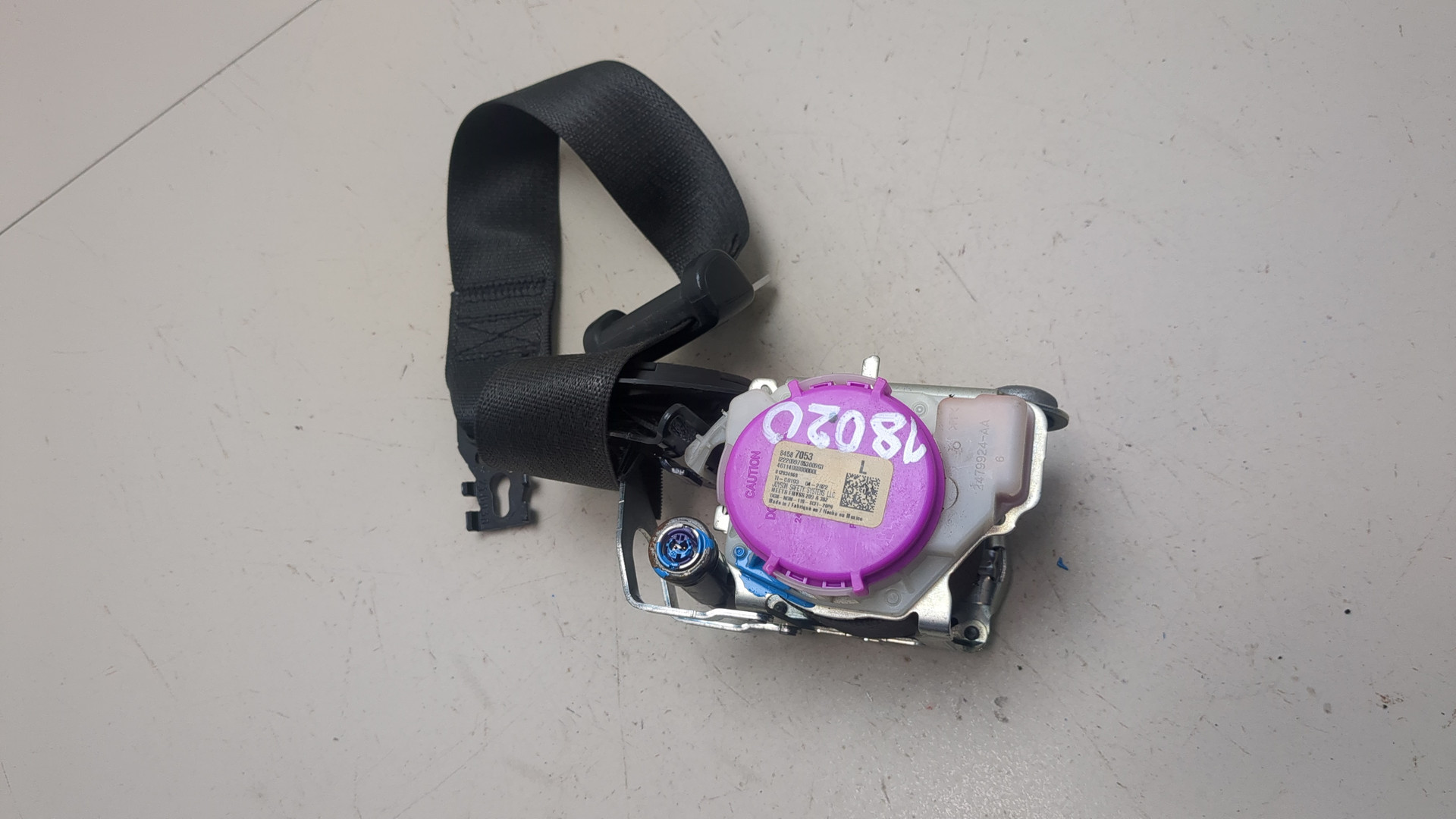 Ремень безопасности