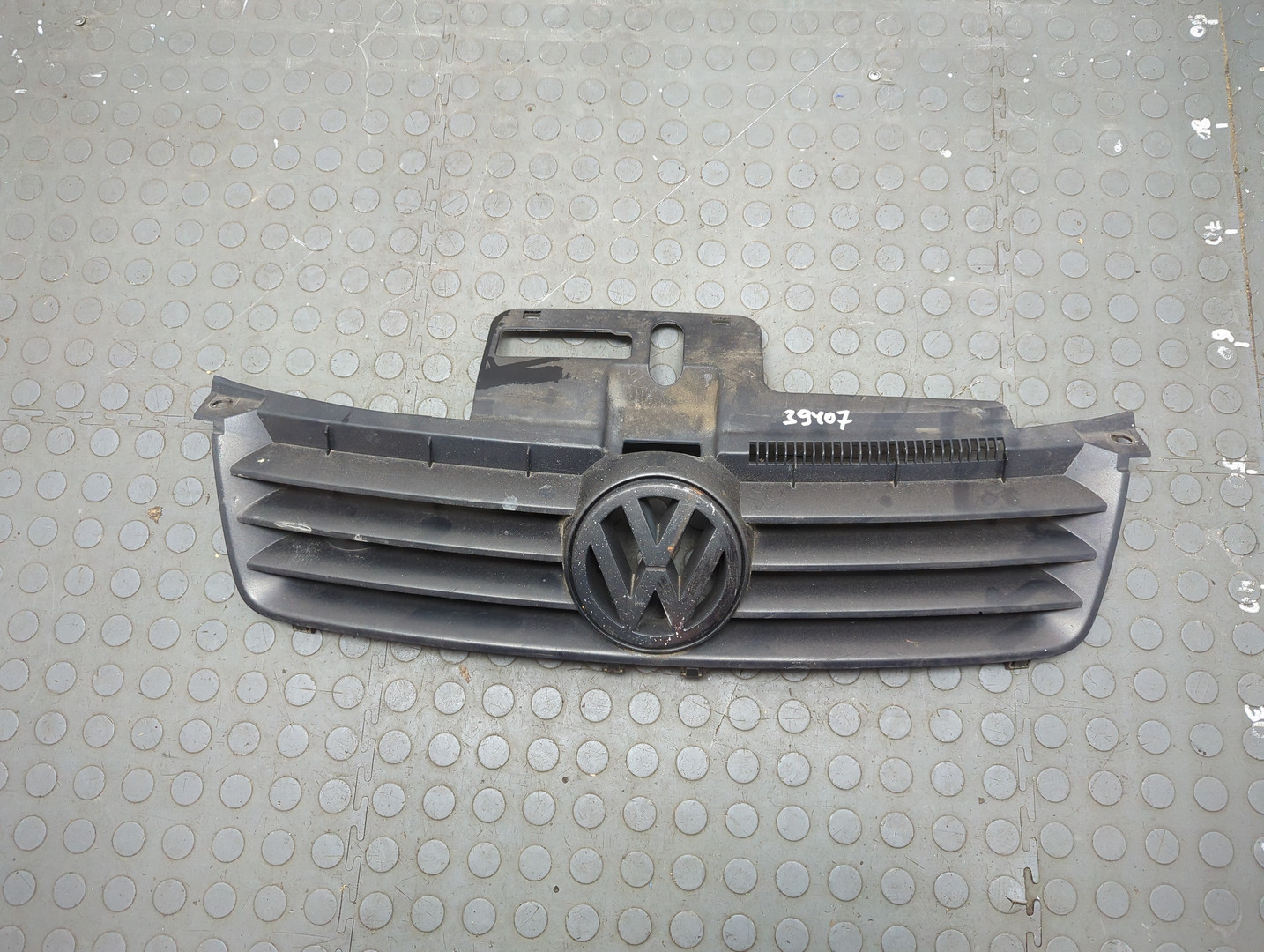 Решетка радиатора